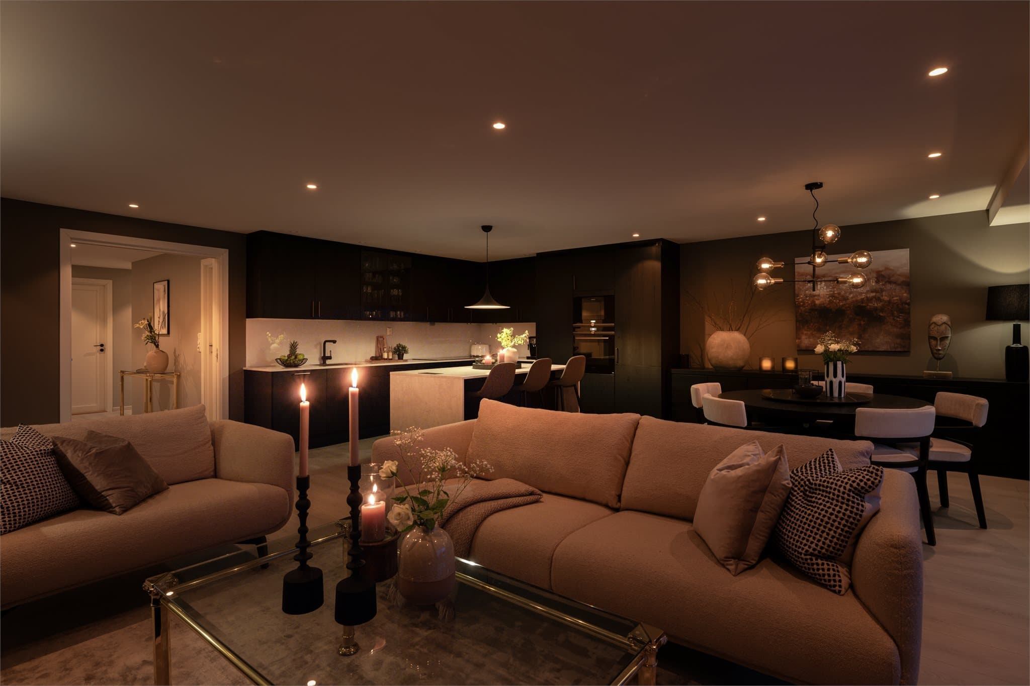 Leiligheten ble pusset opp i 2021 med gjennomtenkte materialvalg.