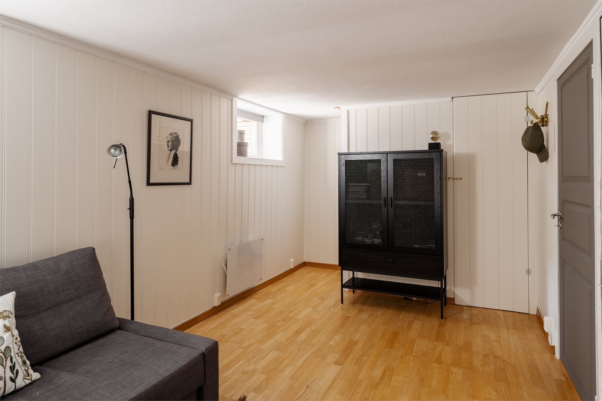 Rommet er ikke byggemeldt som oppholdsrom.