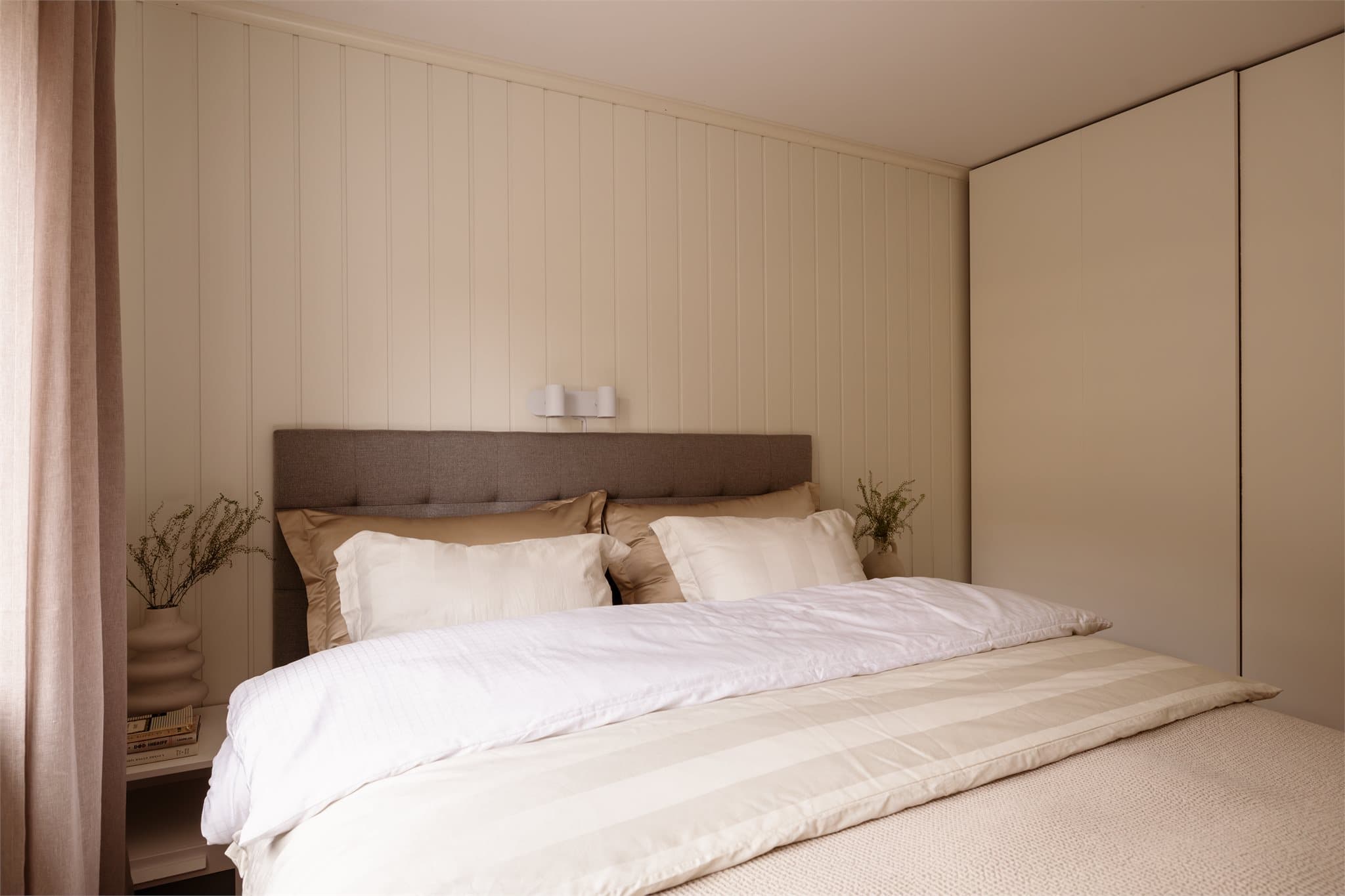 Som på det andre soverommet, er det også her elektrisk gulvvarme.