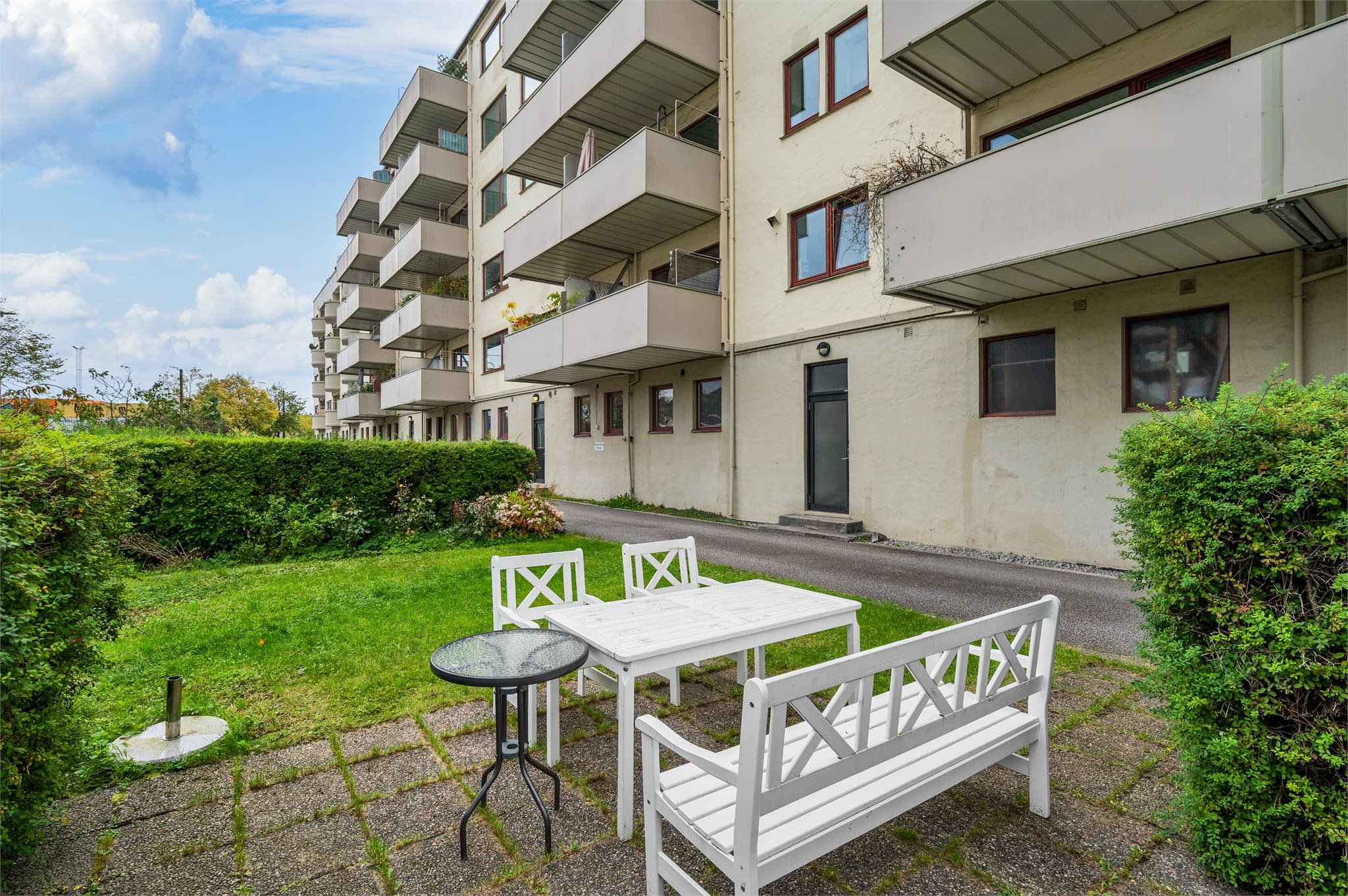 - Pent opparbeidet fellesområde for alle beboere -