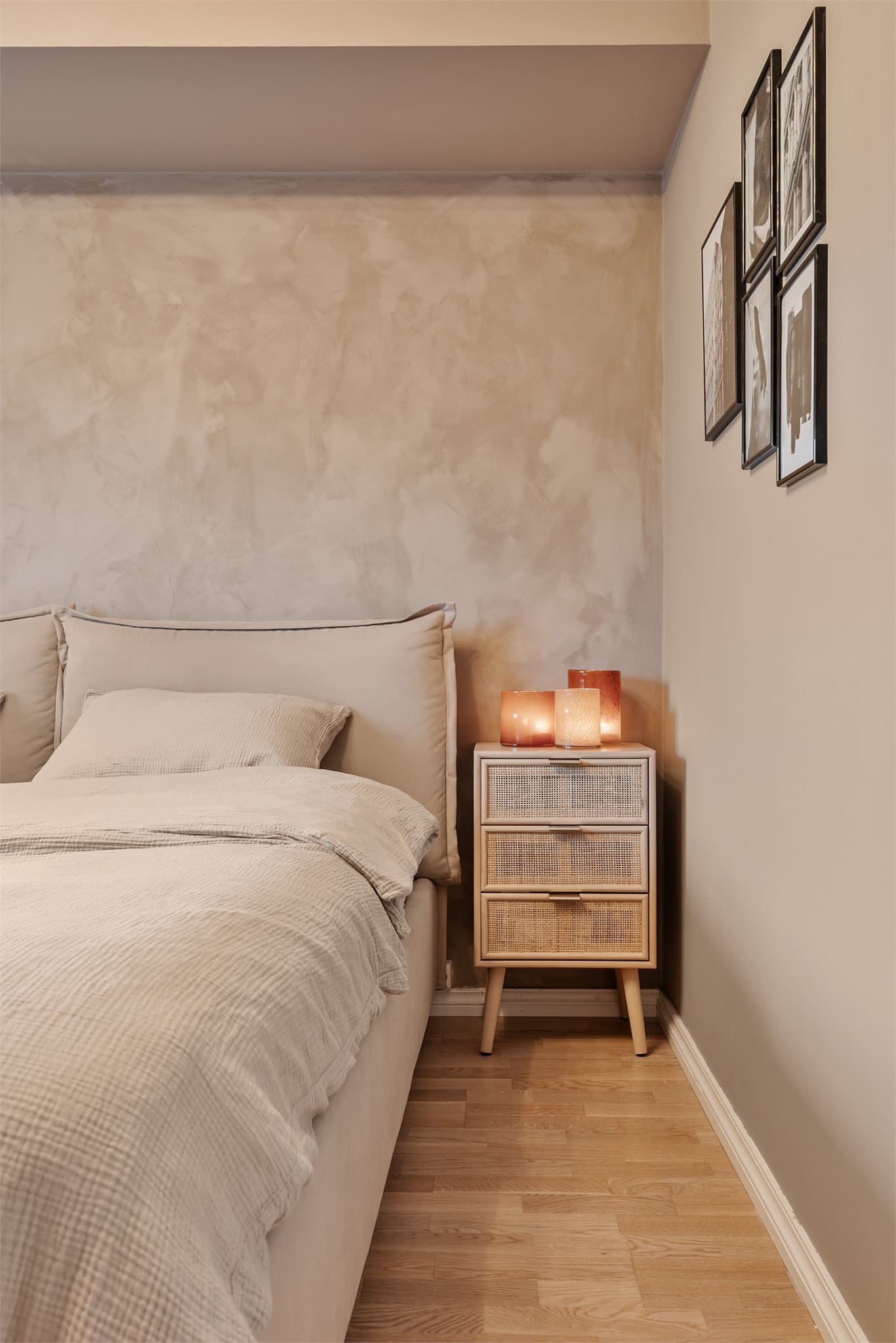 Leiligheten har to soverom av god størrelse.