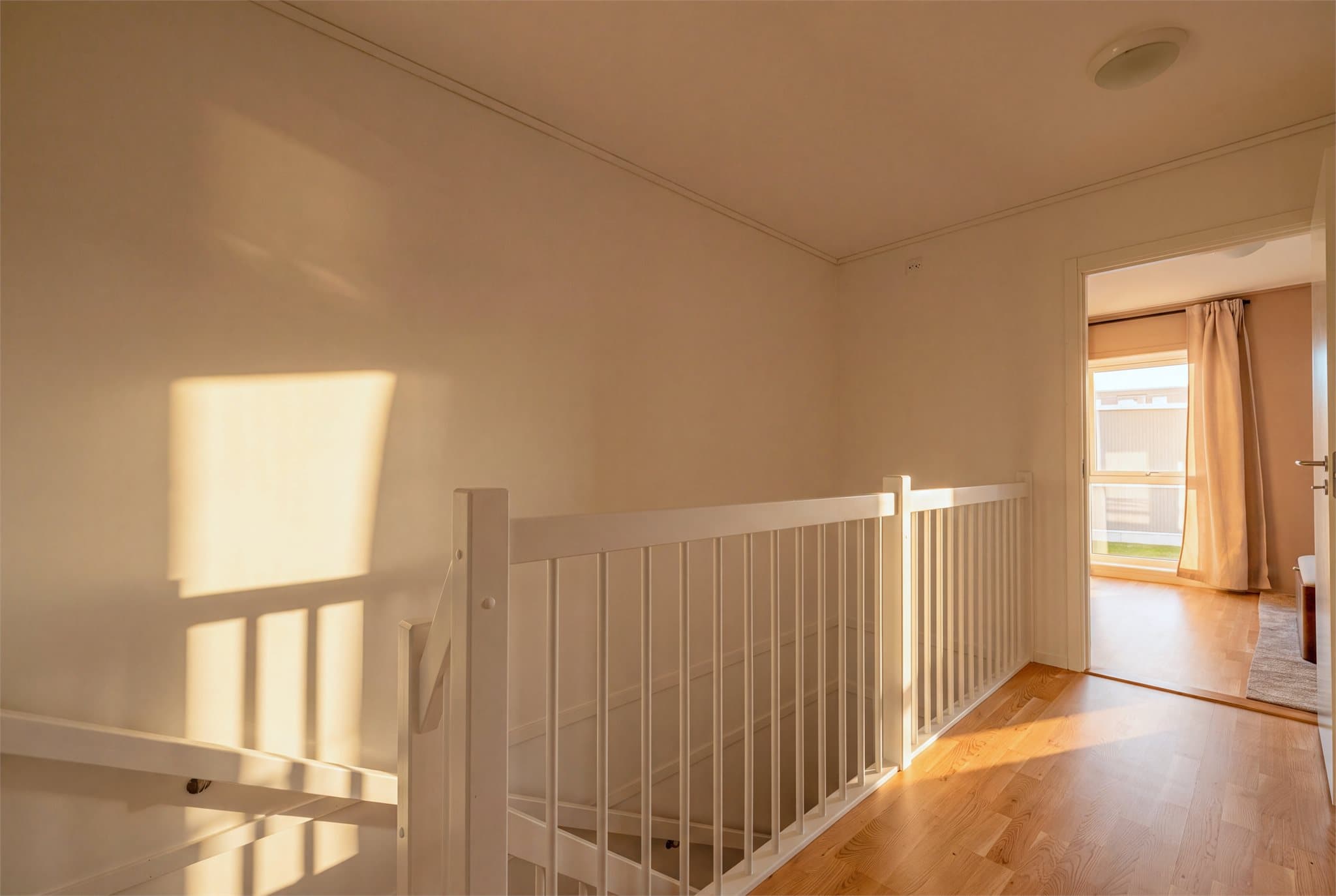 Hall/ trappegang 2. etasje.