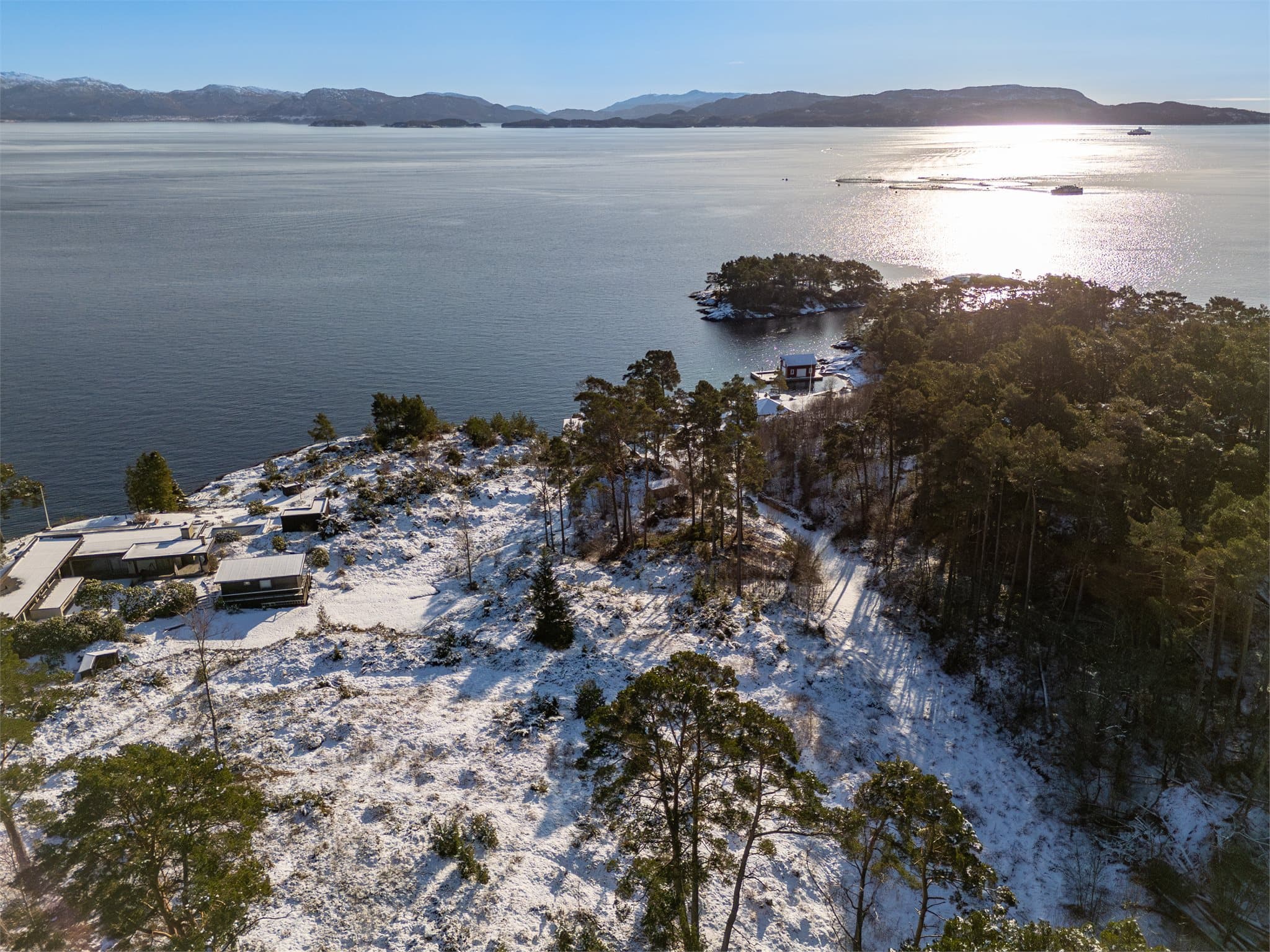 - Emera Eiendomsmegling v/ Erlend Stokmo har gleden av å presentere tomt på Ytterøya -