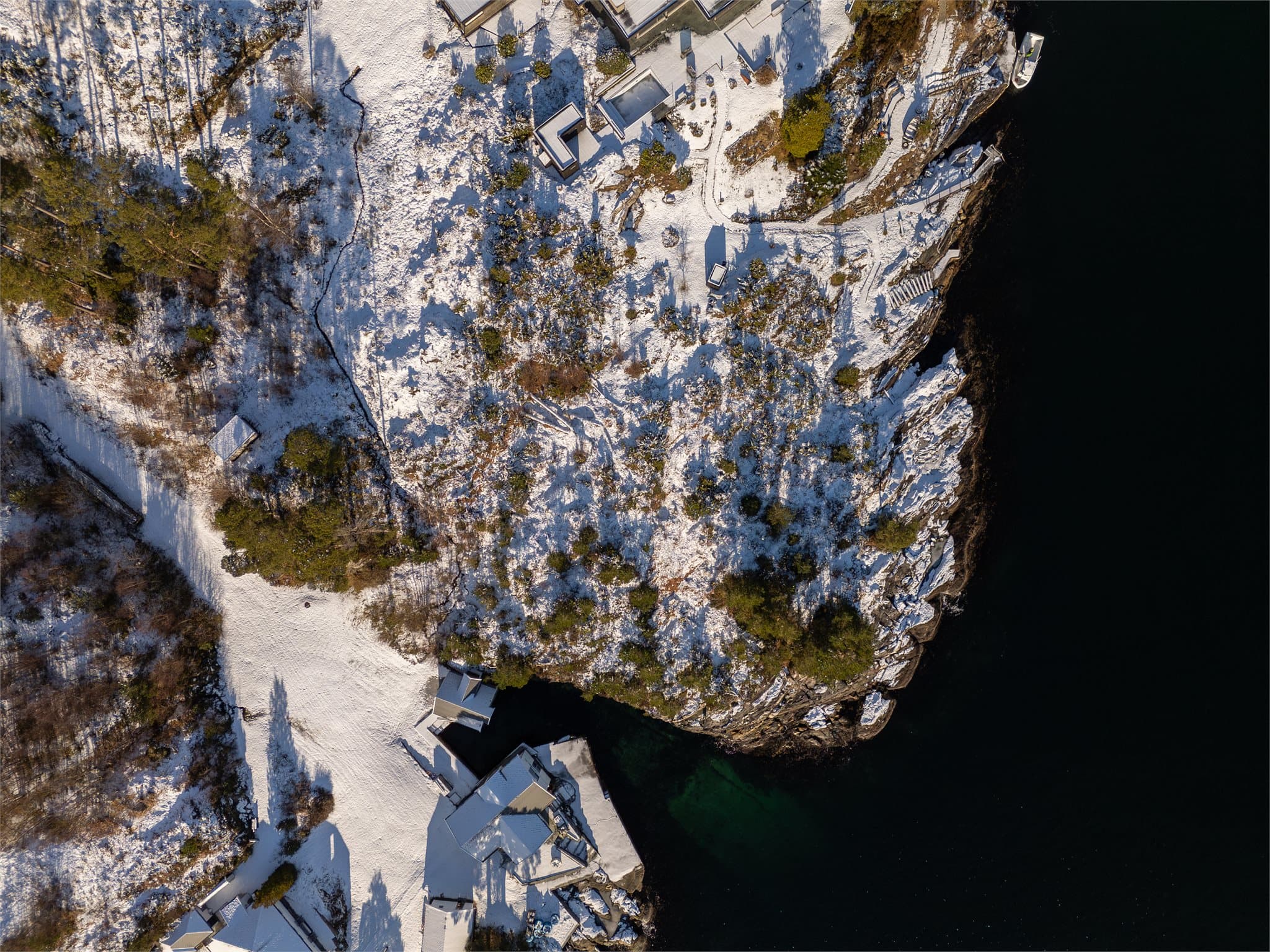 - Her har man sjøen som nærmeste nabo og fantastisk utsikt, omringet av ordentlig skjærgårdsidyll -