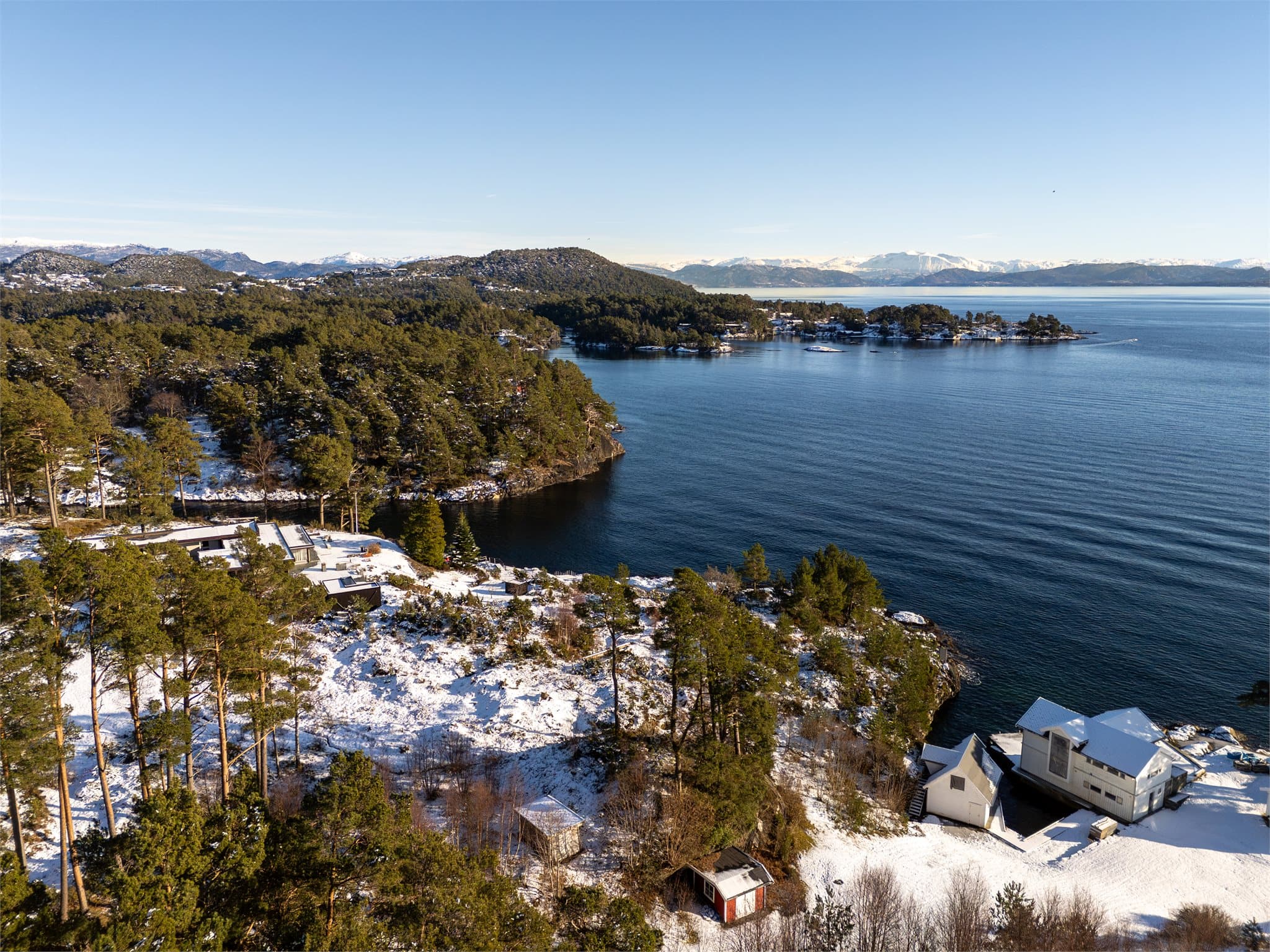 - Her ligger alt til rette for å kunne bade, grille, fiske, padle kajakk og nyte vakre solnedganger -