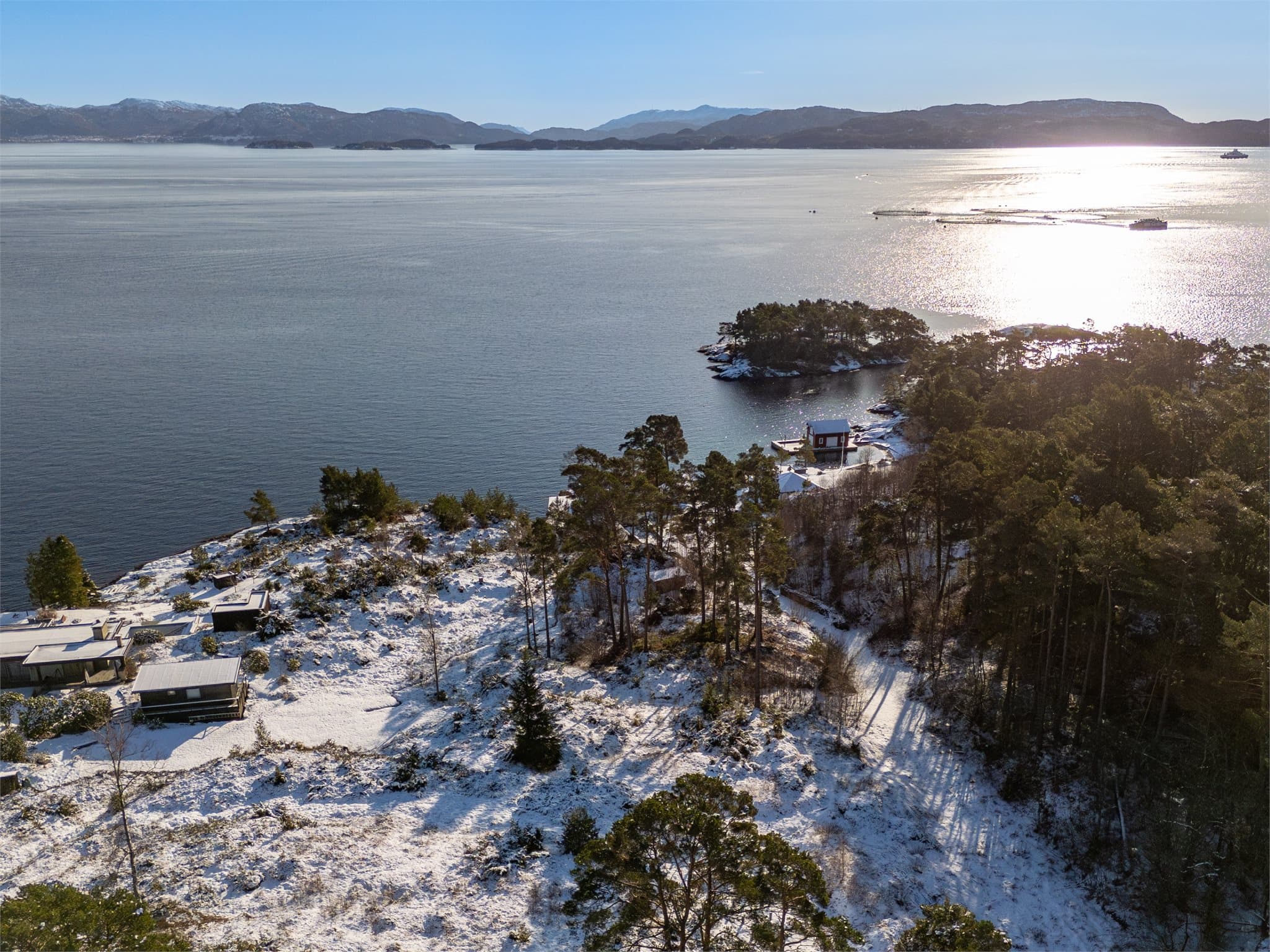 - Emera Eiendomsmegling v/ Erlend Stokmo har gleden av å presentere tomt på Ytterøya -