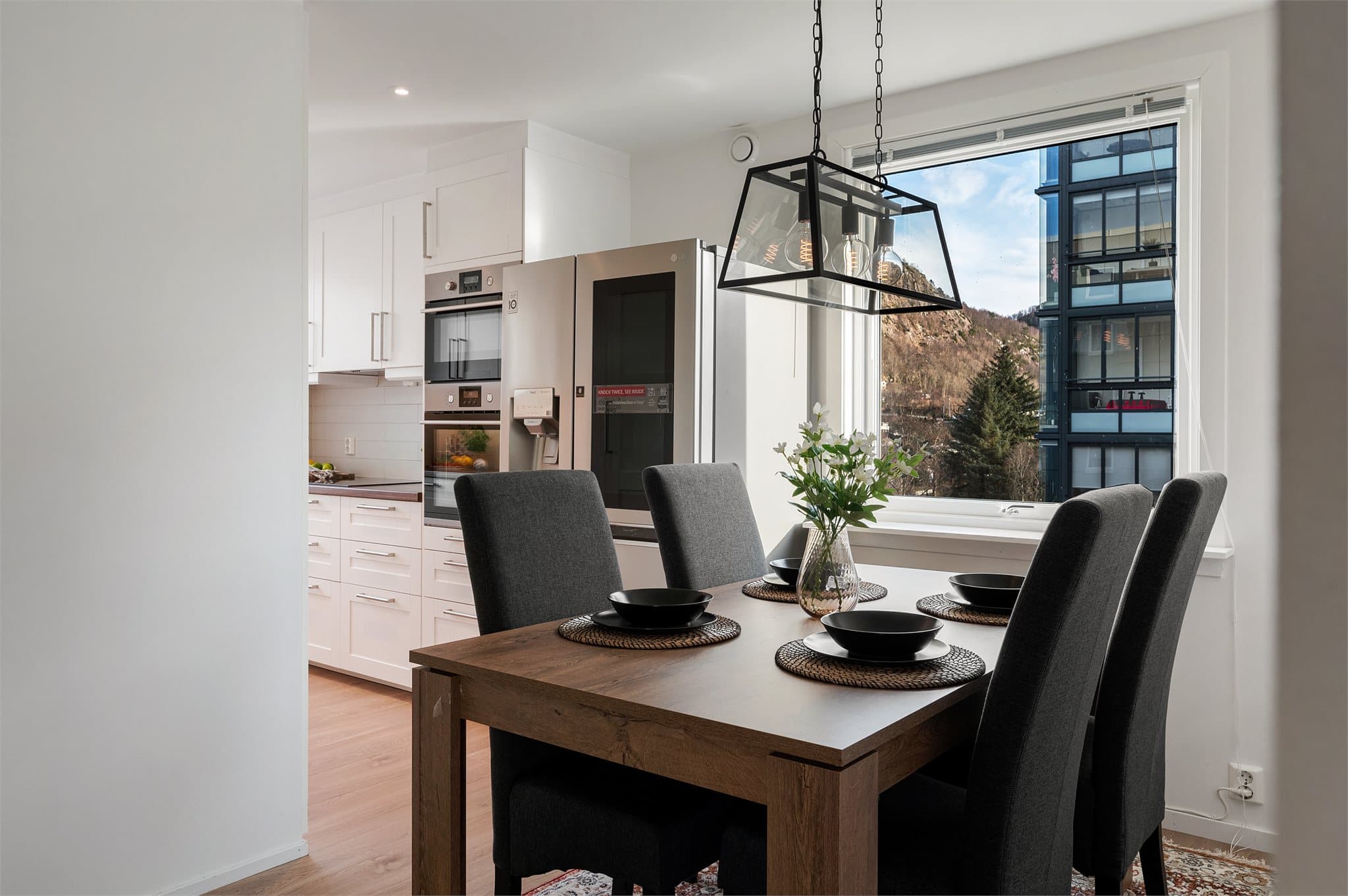 - Spisestuen måler 10,8m² -