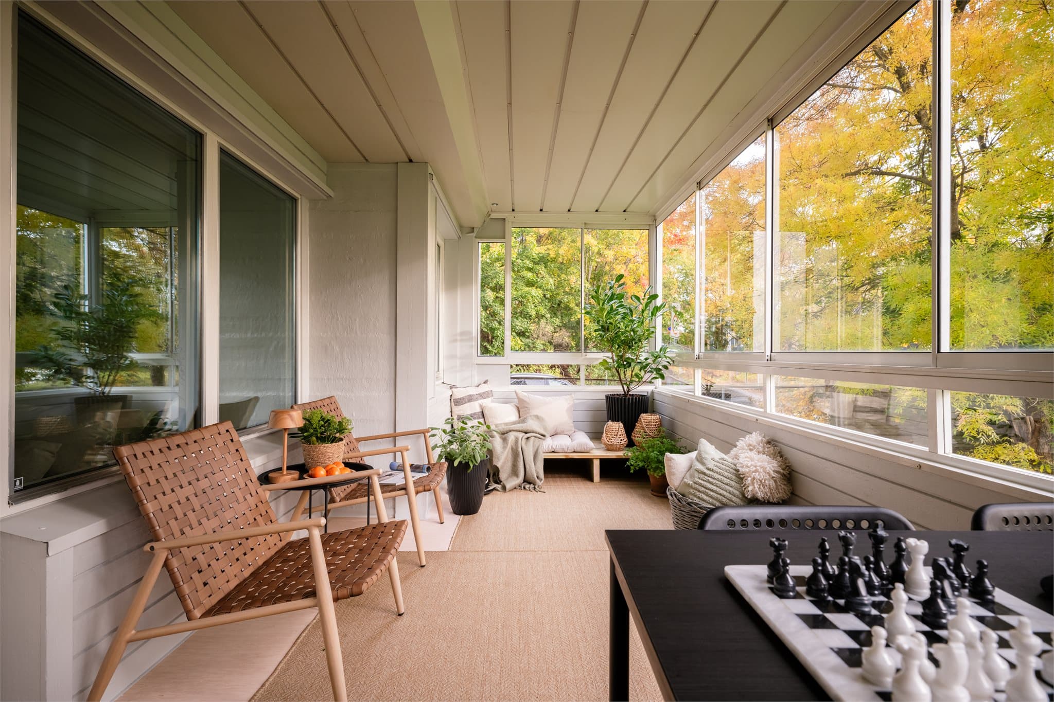 Christoffer Vindum v. Emera Eiendomsmegling ønsker velkommen til Betzy Kjelsbergs vei 2A.