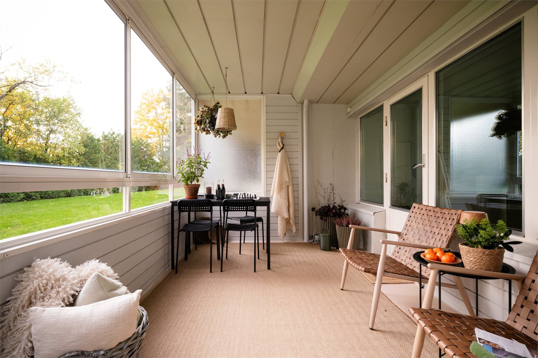 Skyvbare vinduer gir fleksibilitet og kontakt med uteområdene