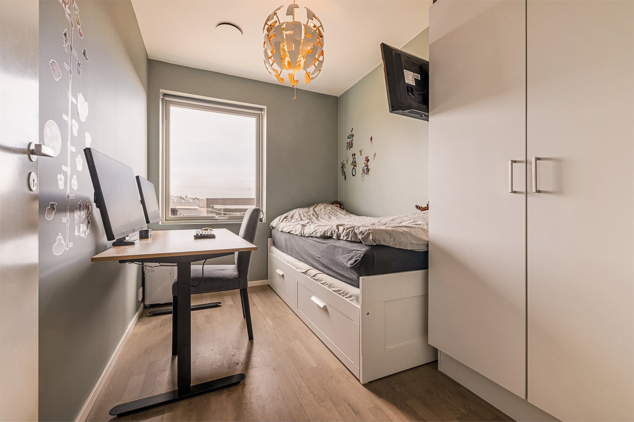 Soverom 3 egner seg godt som barnerom, gjesterom eller hjemmekontor.