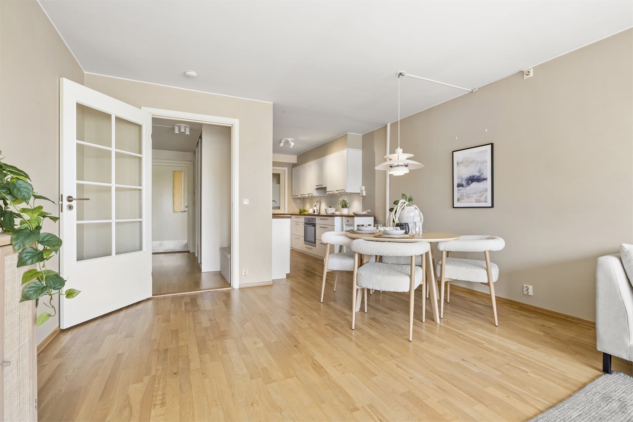 - Leilighetens gode planløsning gjør den lett å innrede etter eget ønske -