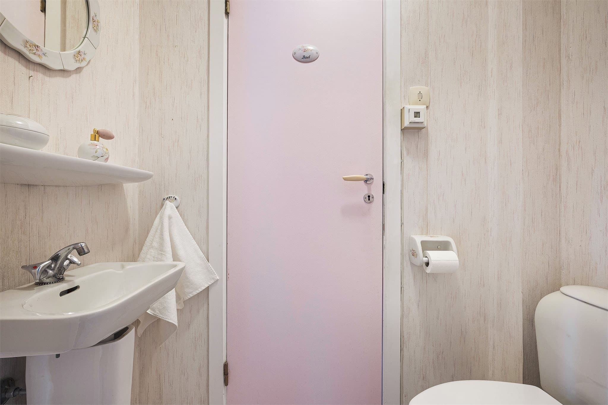 - Separat toalettrom på 1,4m² -