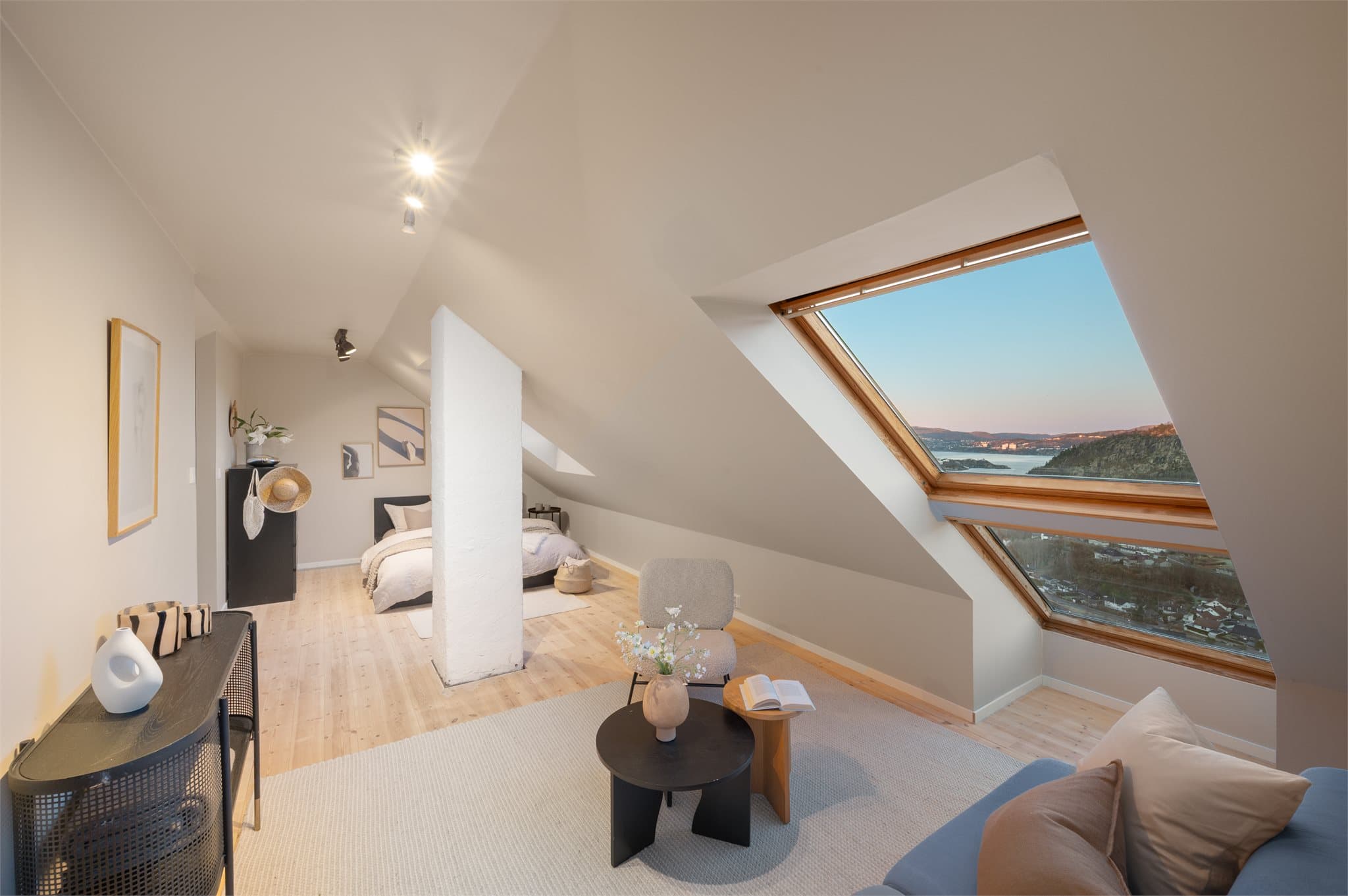 - God plass til ønsket møblement alt etter behov -