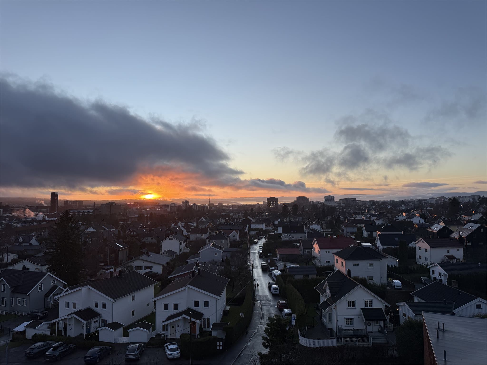 Utsiktsbilde tatt av selger fra takterrassen