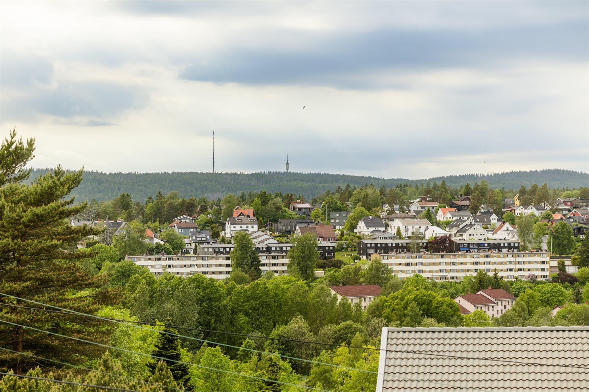 Utsikt fra loftsvindu.