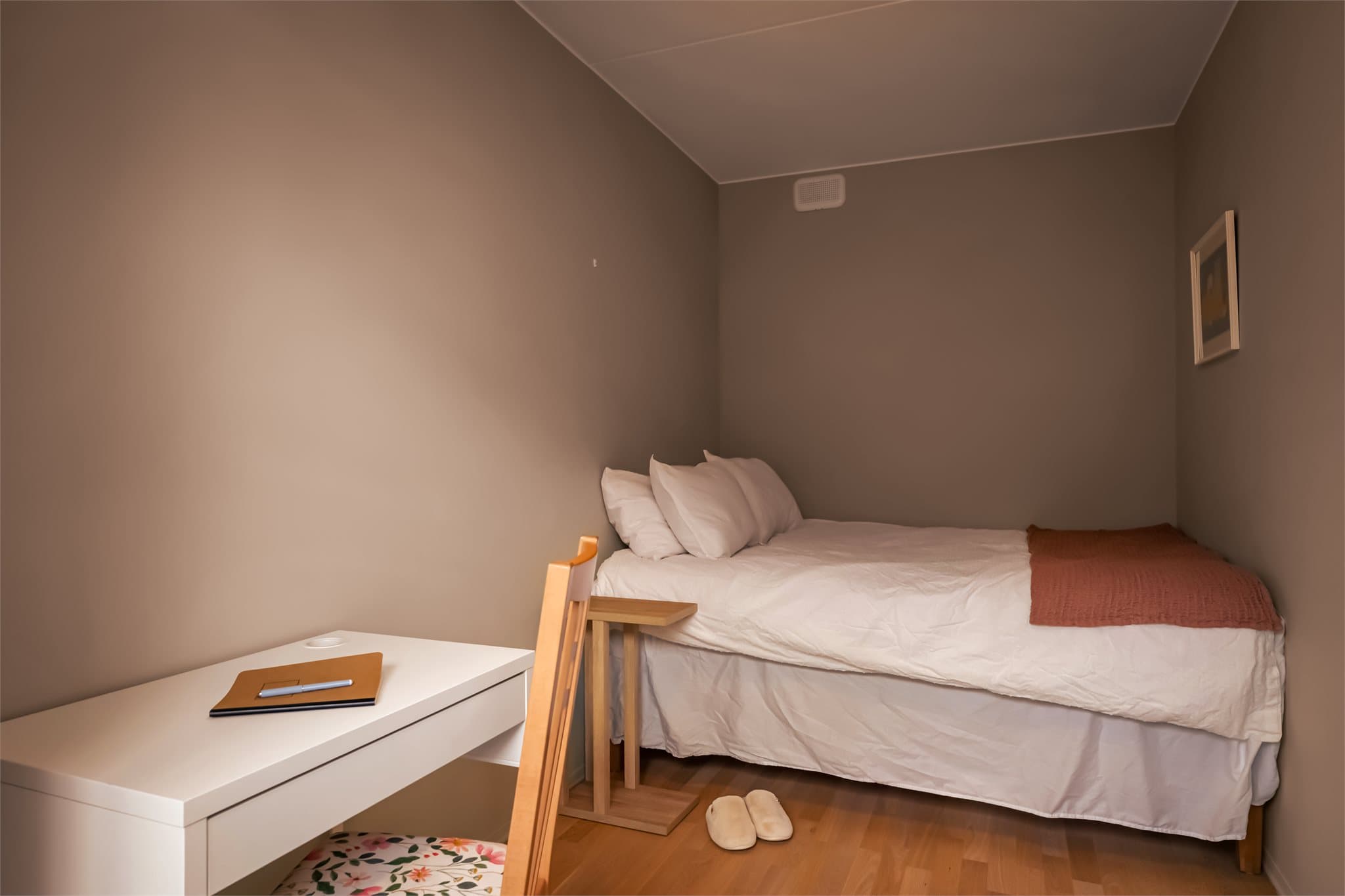 Soverom ll egner seg godt som barnerom eller gjesterom.