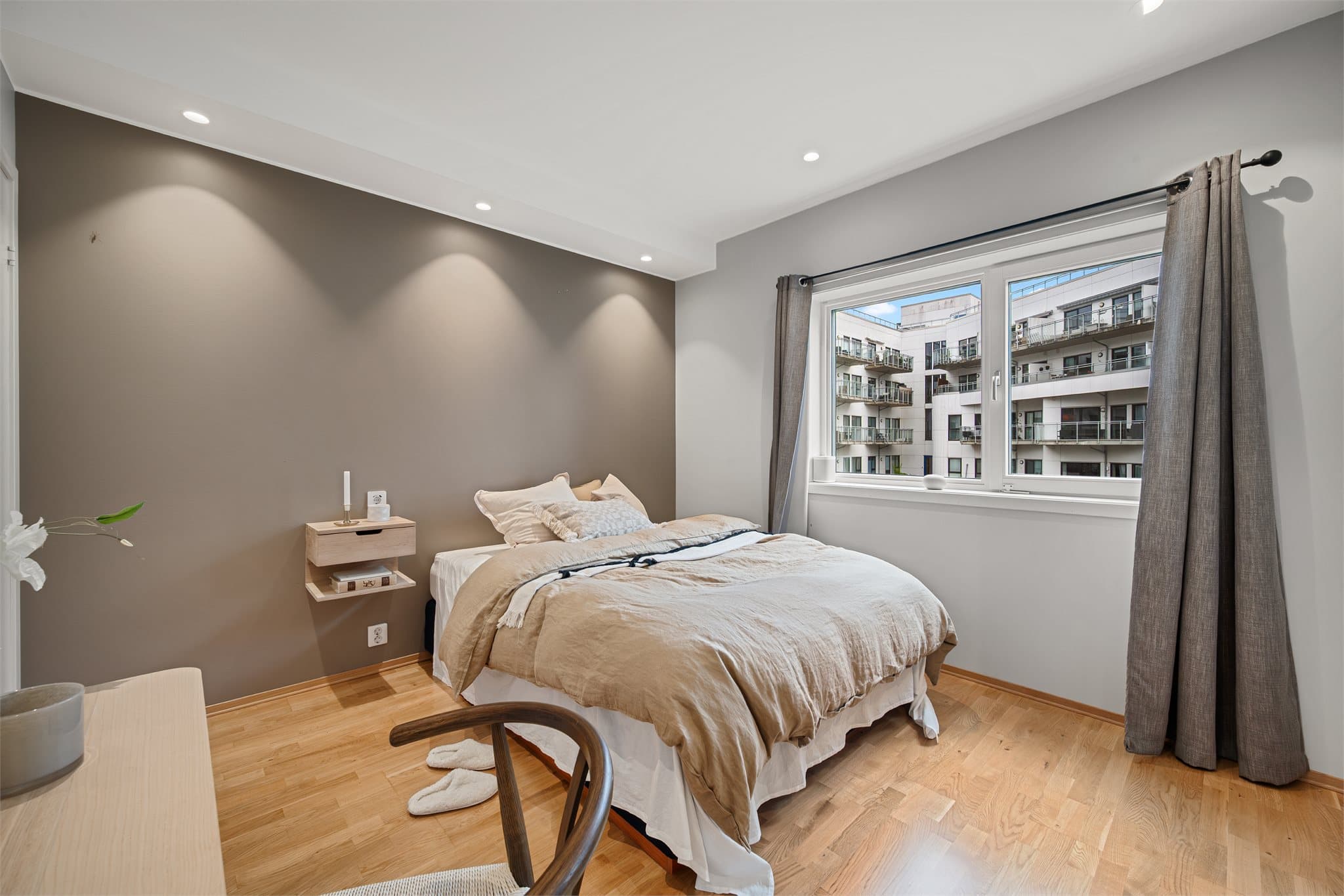 - Hovedsoverommet måler hele 13,1m² -