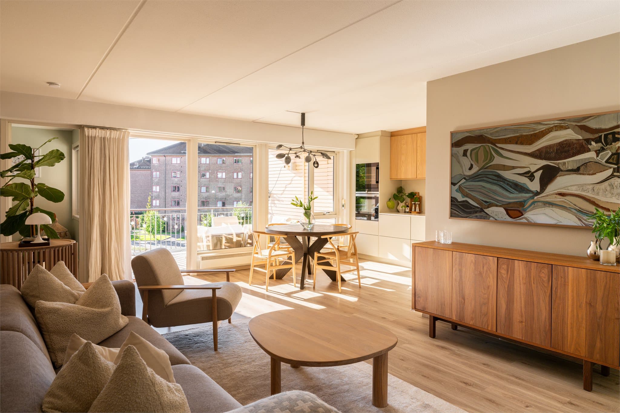 Emera Eiendomsmegling ønsker velkommen til Badebakken 10! Foto: Joakim Karlsen.