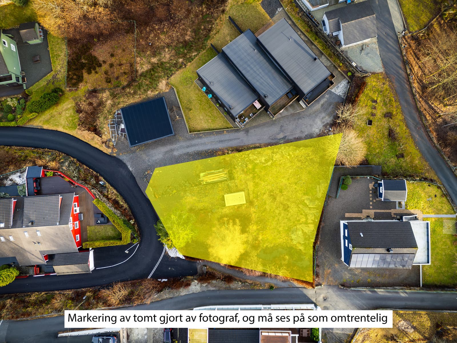 -
Solrik tomt på 908m² i et ettertraktet boligområde -