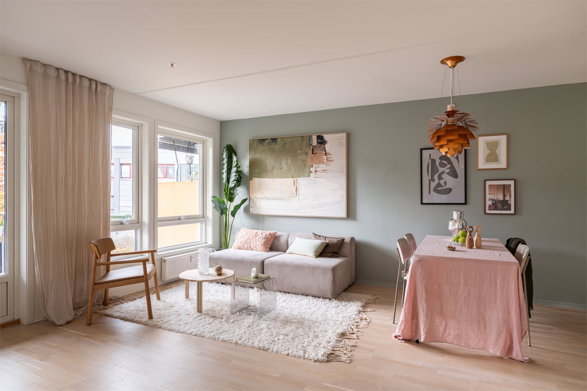 Emir Resulbegovic v. Emera eiendomsmegling ønsker velkommen til Hovinveien 43B!