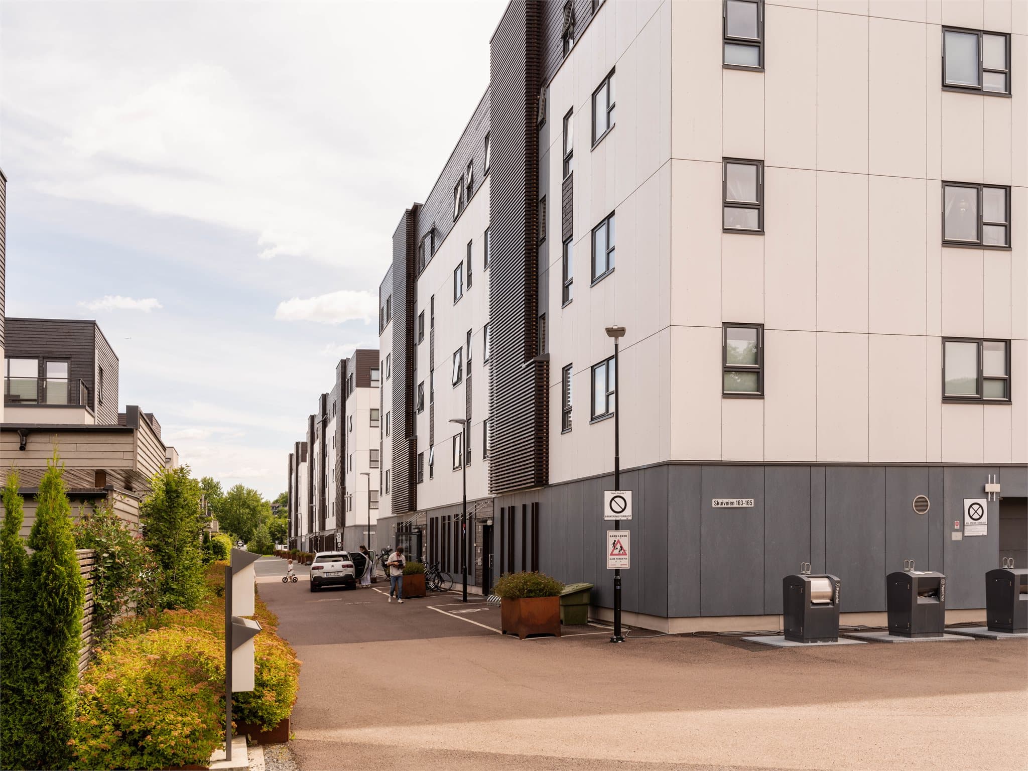 Vøyen Hageby er et rolig og barnevennlig boligområde med hyggelige internveier.