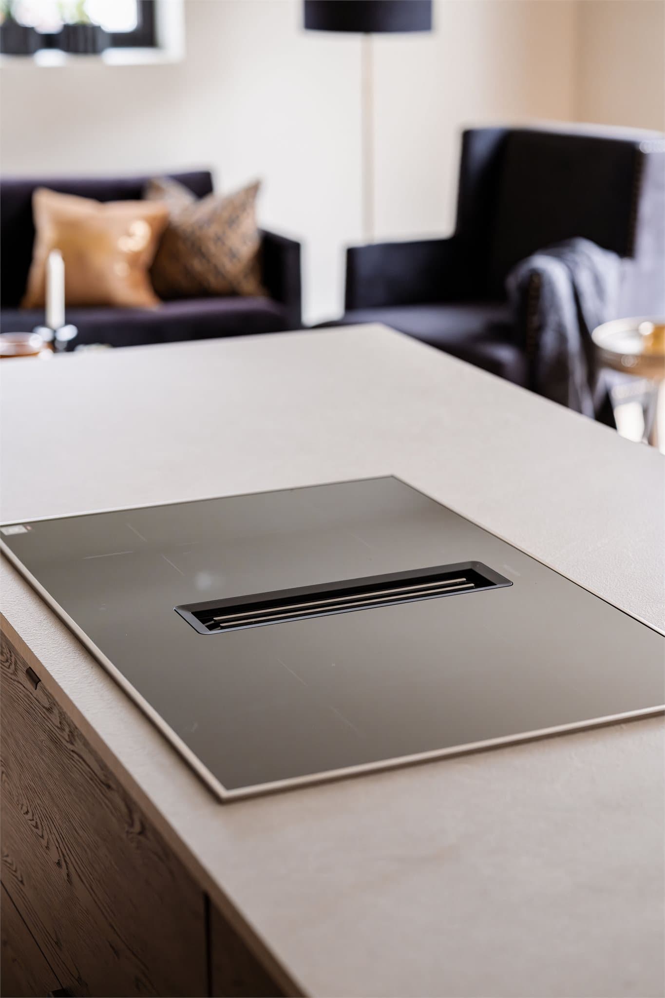 Ikke minst koketopp med integrert ventilator