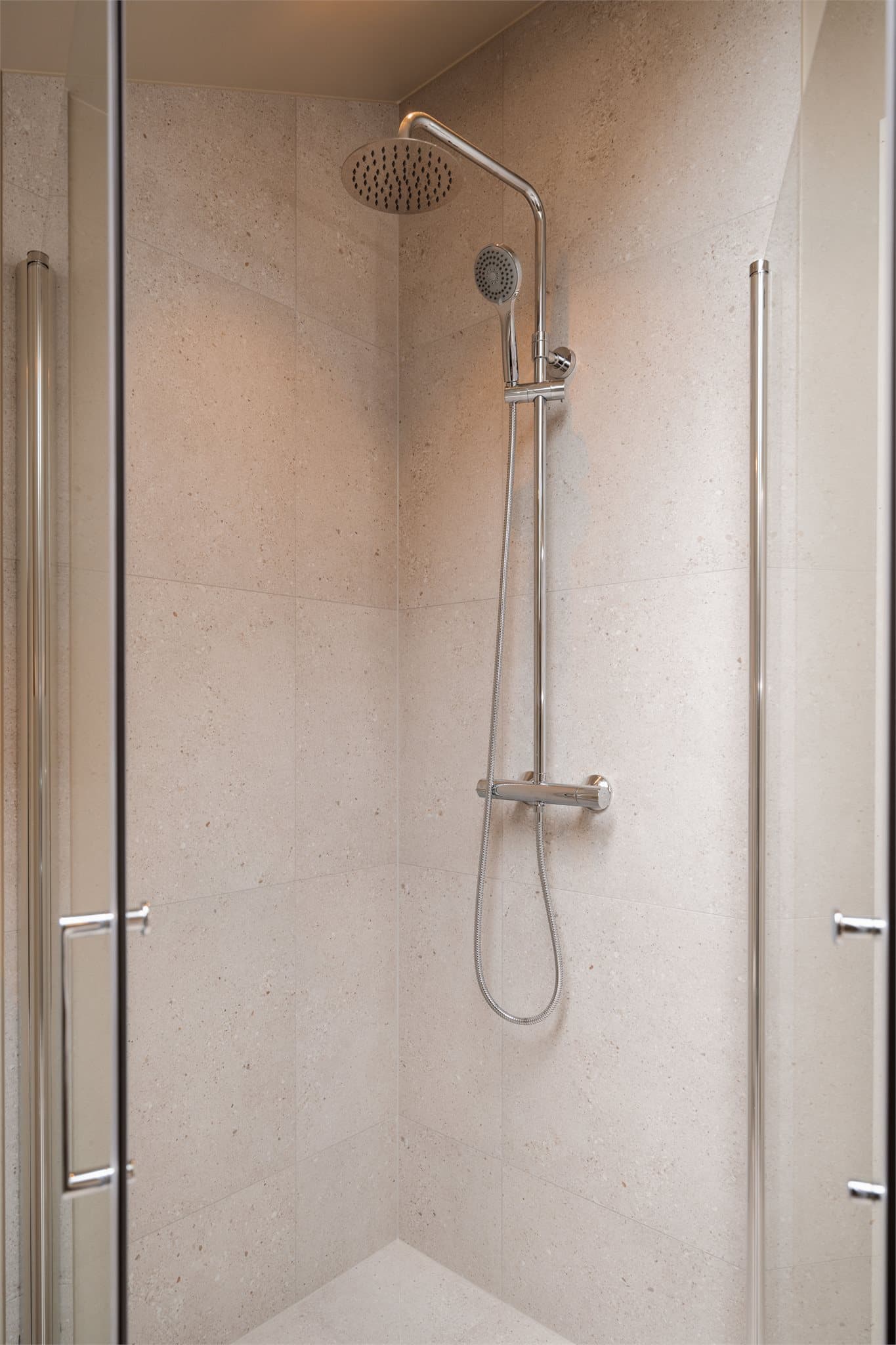 Dusj også i denne etasje.