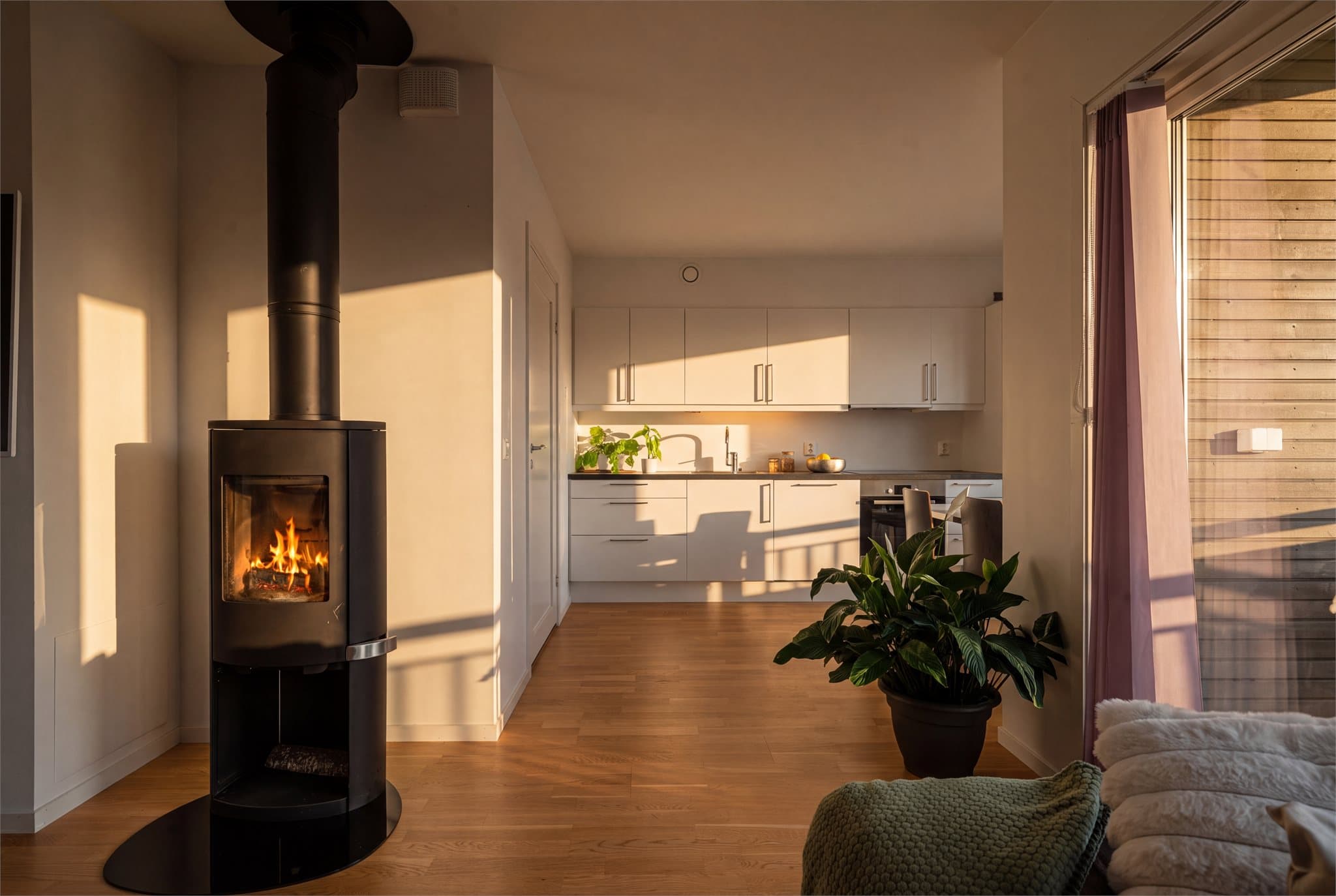 Peisovn i stuen gir ekstra hygge og varme