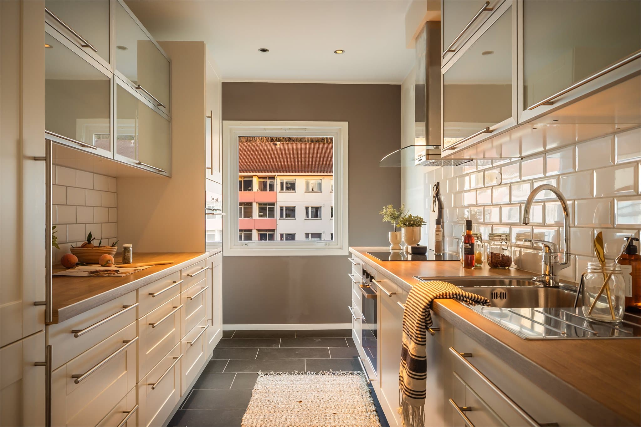 - Kjøkkenet måler 9m² -