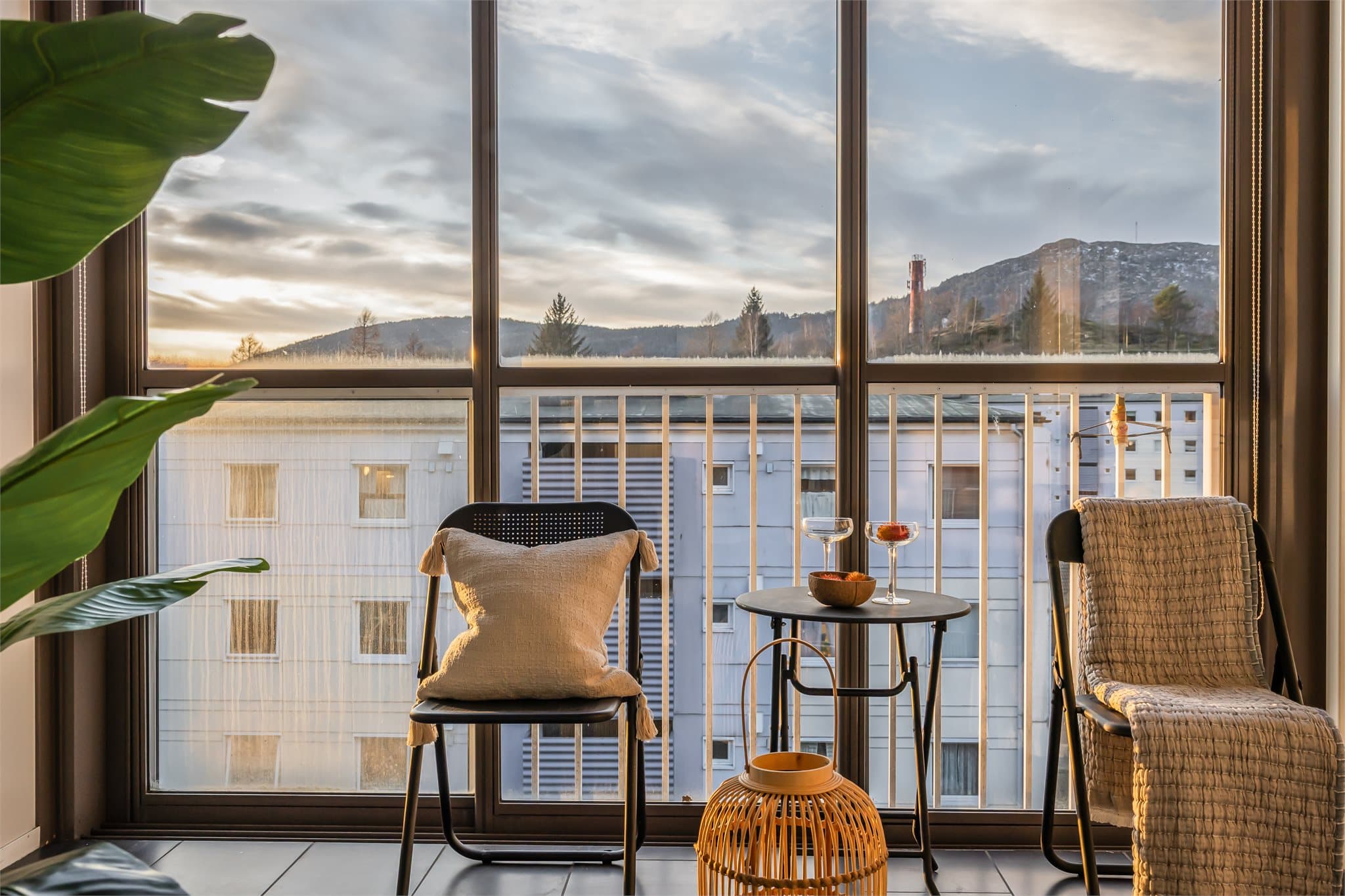 - Balkongen blir som en forlengelse av stuen -