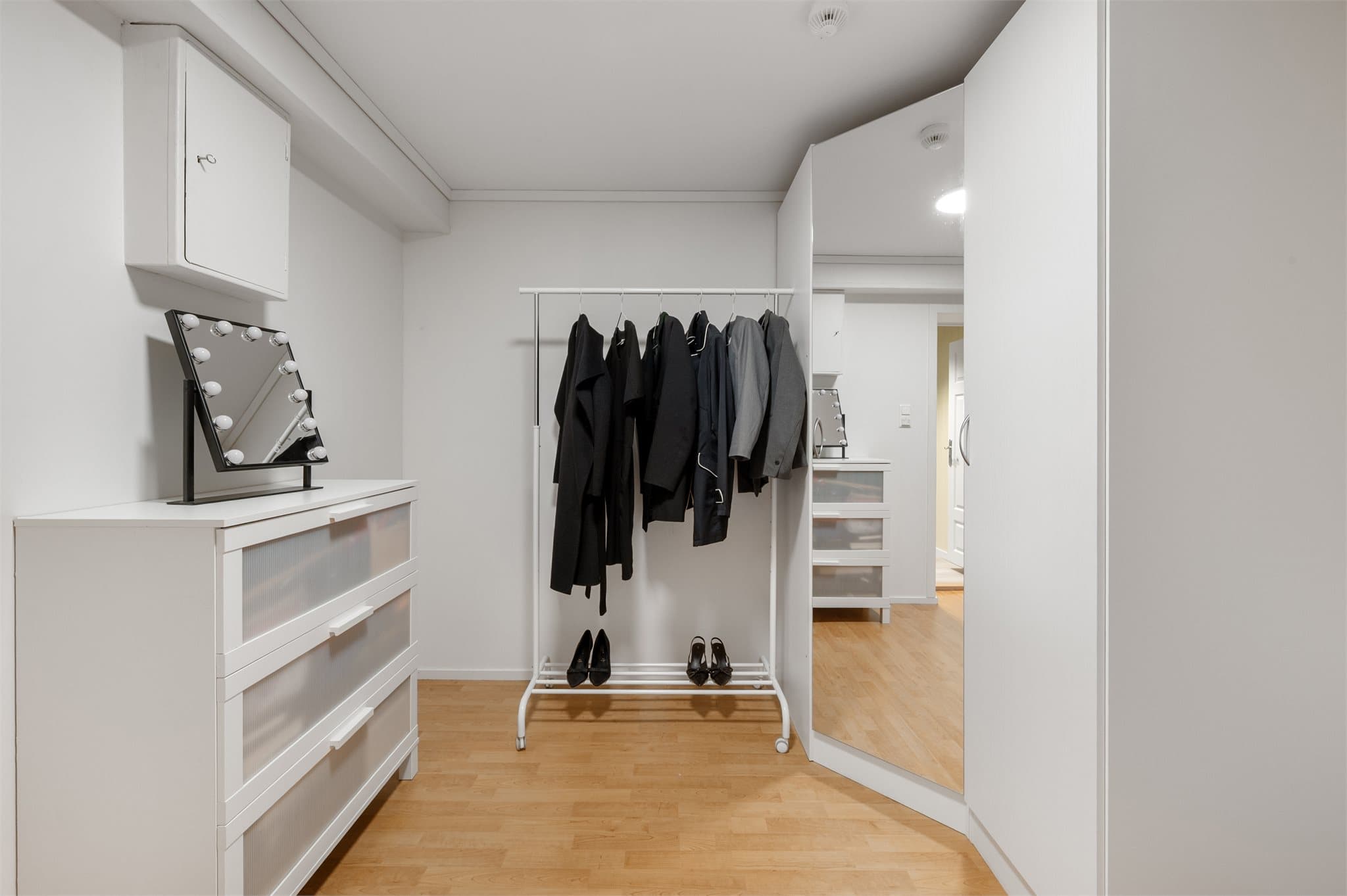 - Svært praktisk med omkledningsrom på hele 7,6 m² -