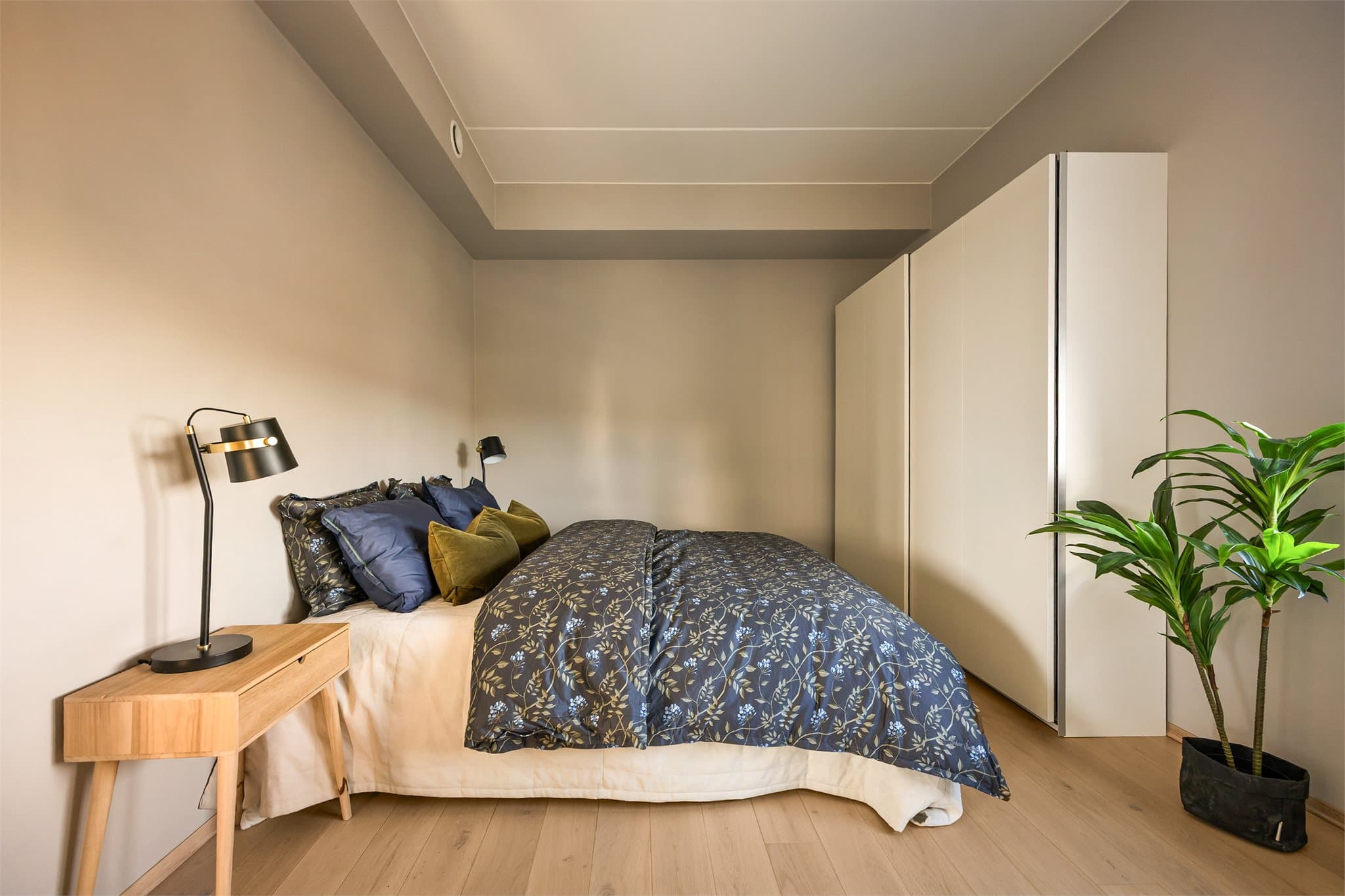 Leiligheten har to soverom av god størrelse.