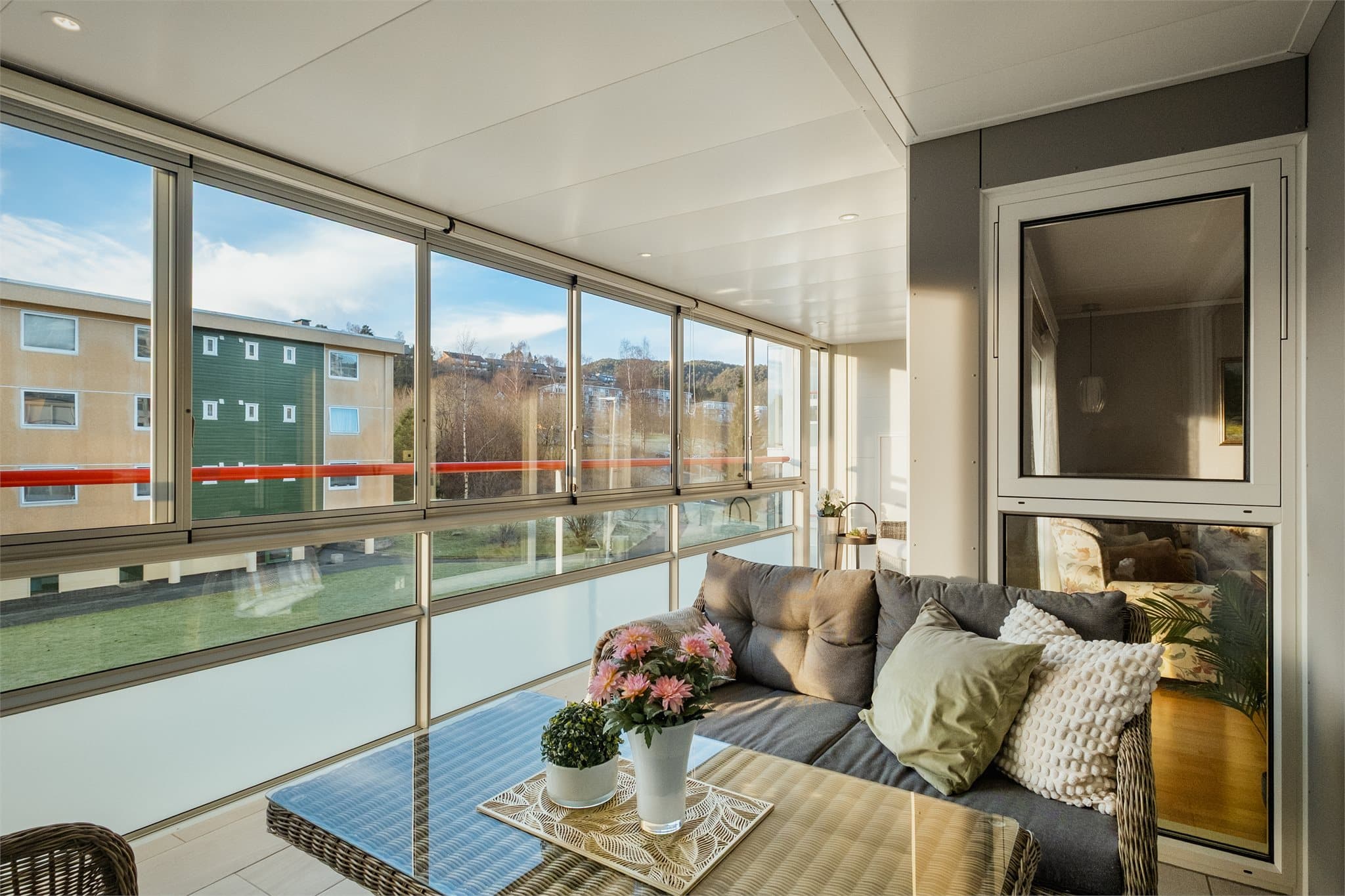 - Balkongen blir som en forlengelse av stuen -