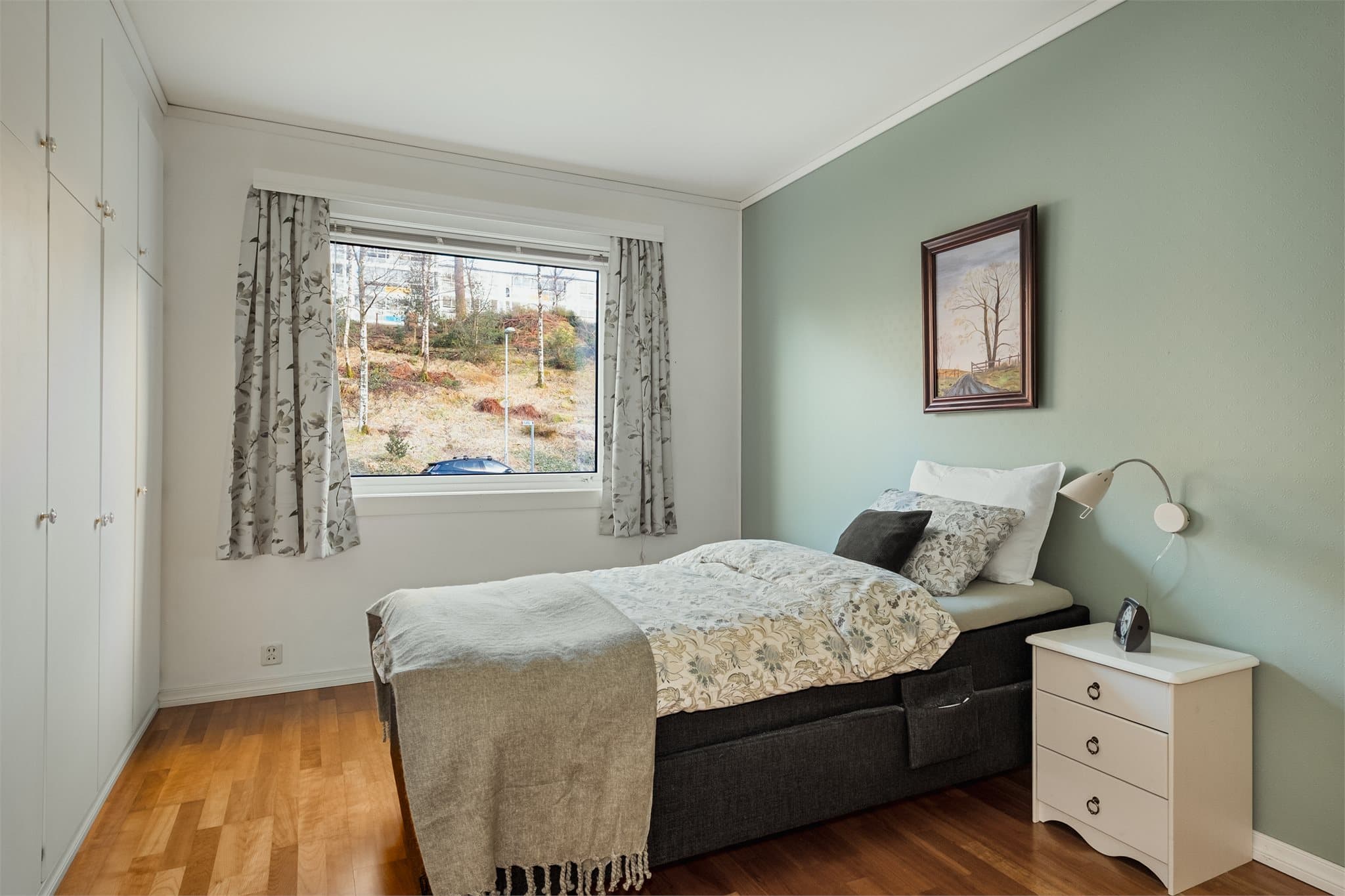 - Hovedsoverommet måler 12,1m² -