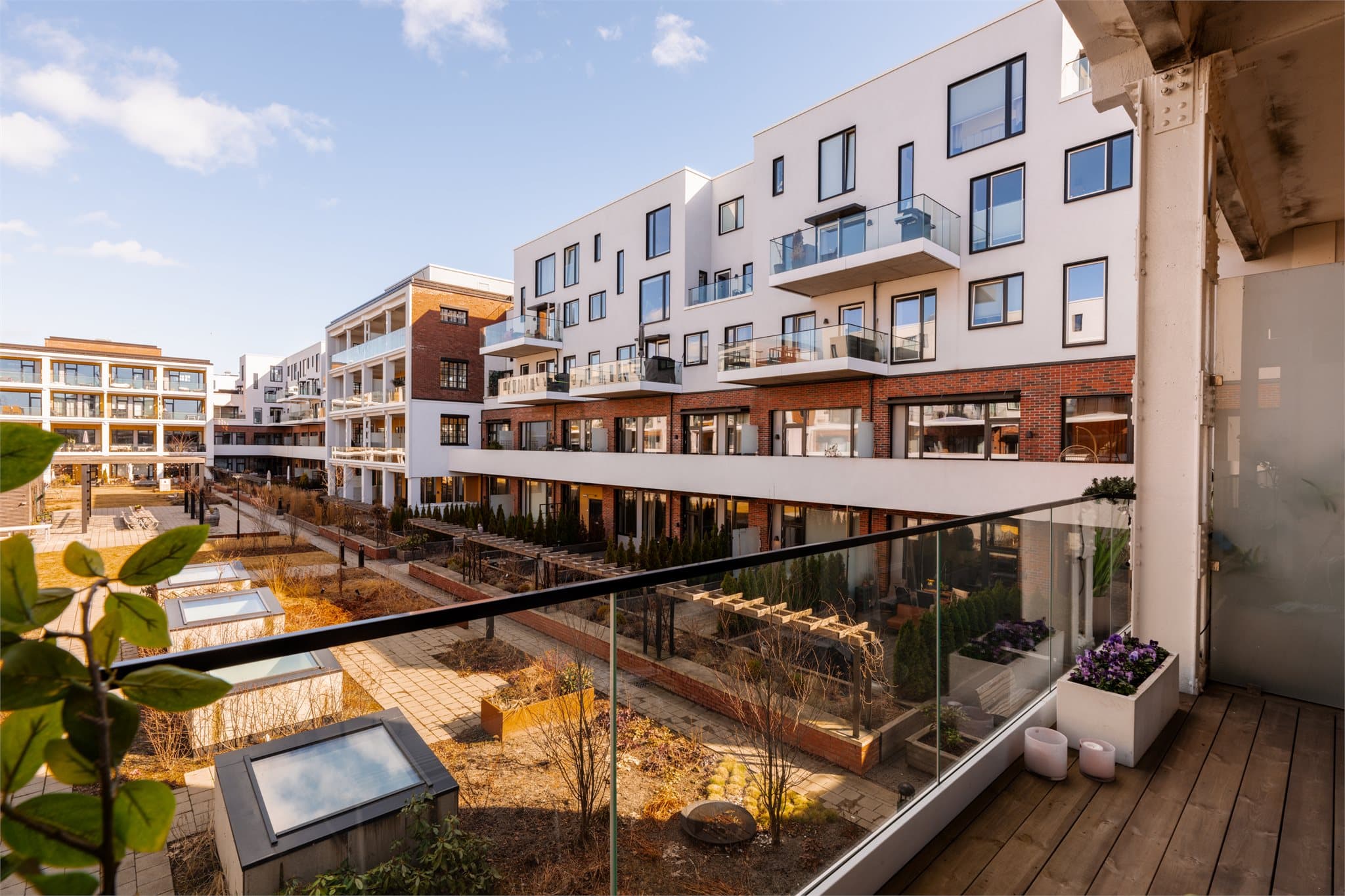 Her får dere en sjelden mulighet for å skaffe dere et helt unikt hjem i Vinslottet.