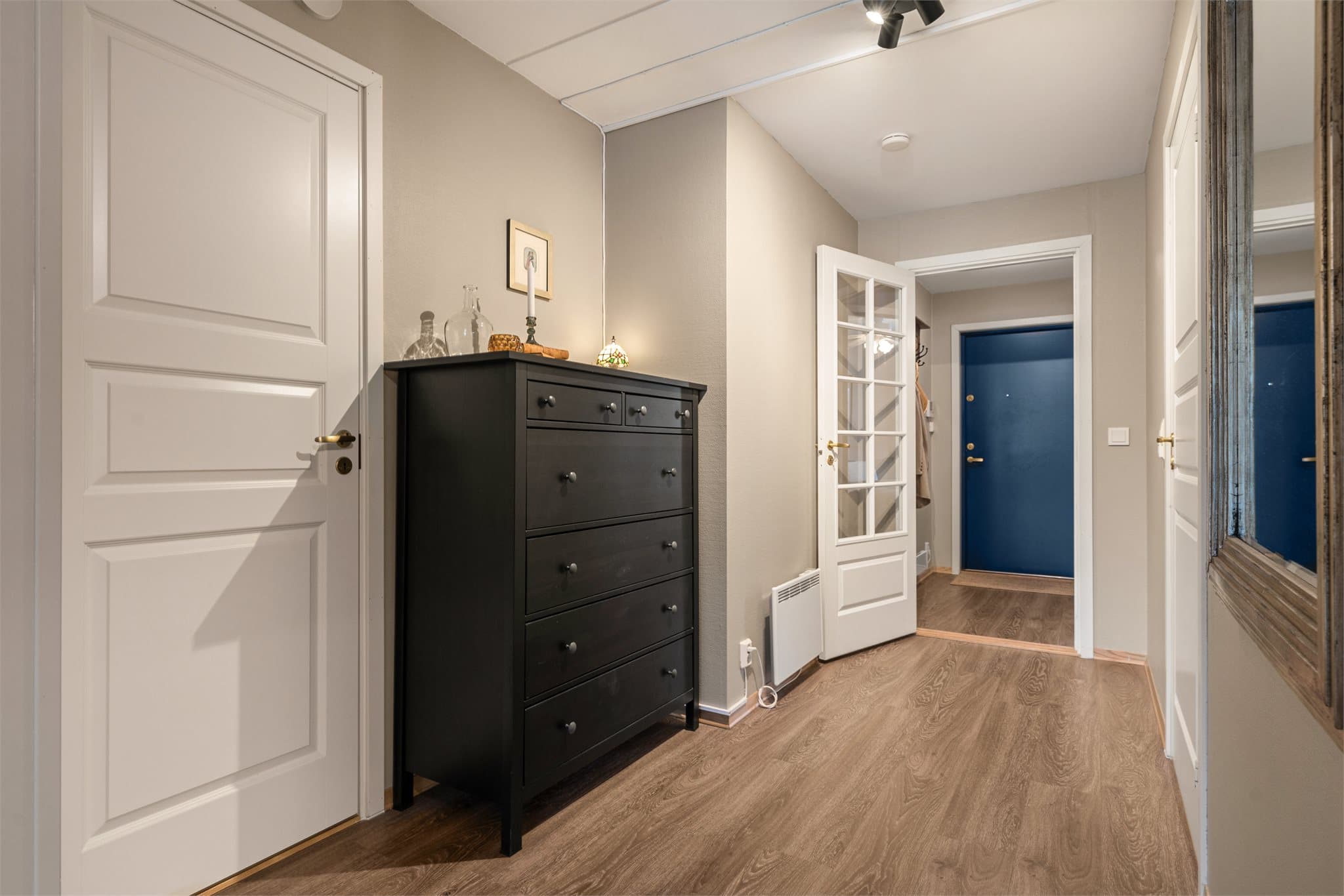 Gang med tilgang til praktisk innvendig bod