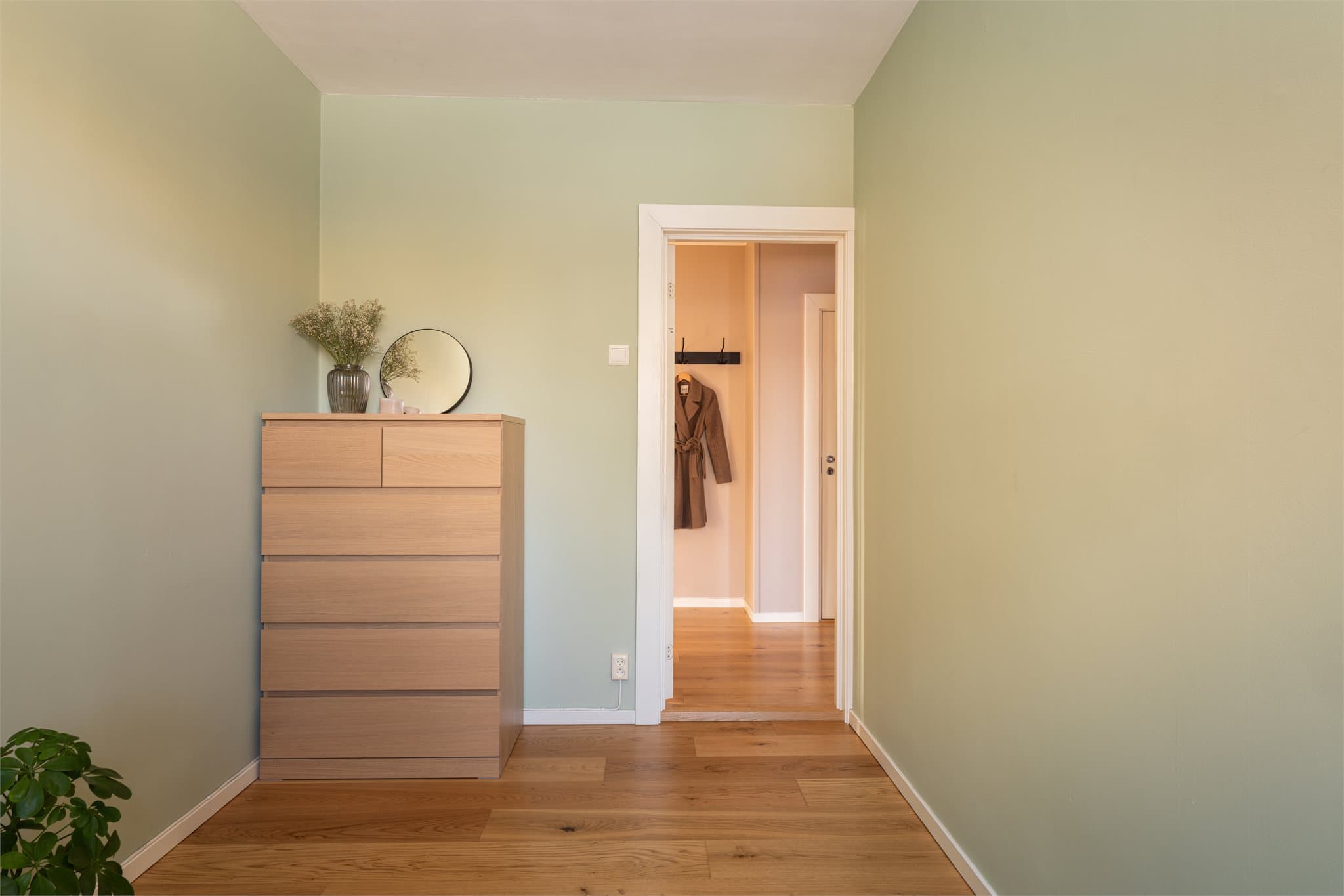 Det er god plass til ønsket innredning.