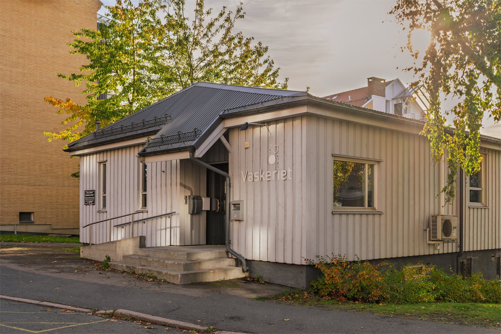 Borettslaget har et forsamlingslokale med tilgang til felles fasiliteter.
