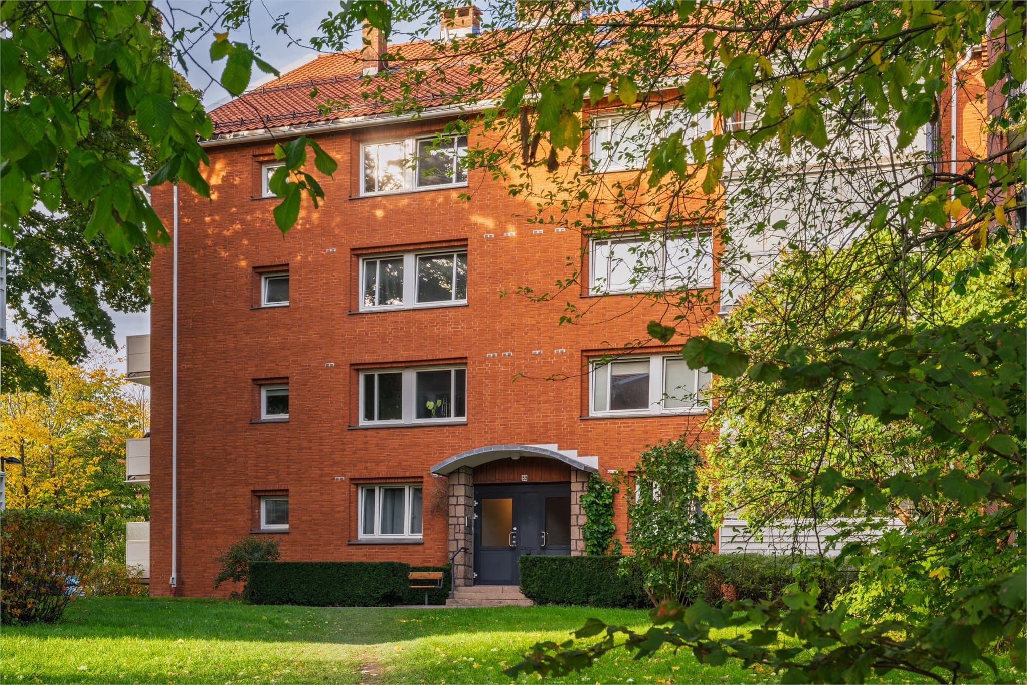 Dette er en skjermet og vakker oase på sommerstid.