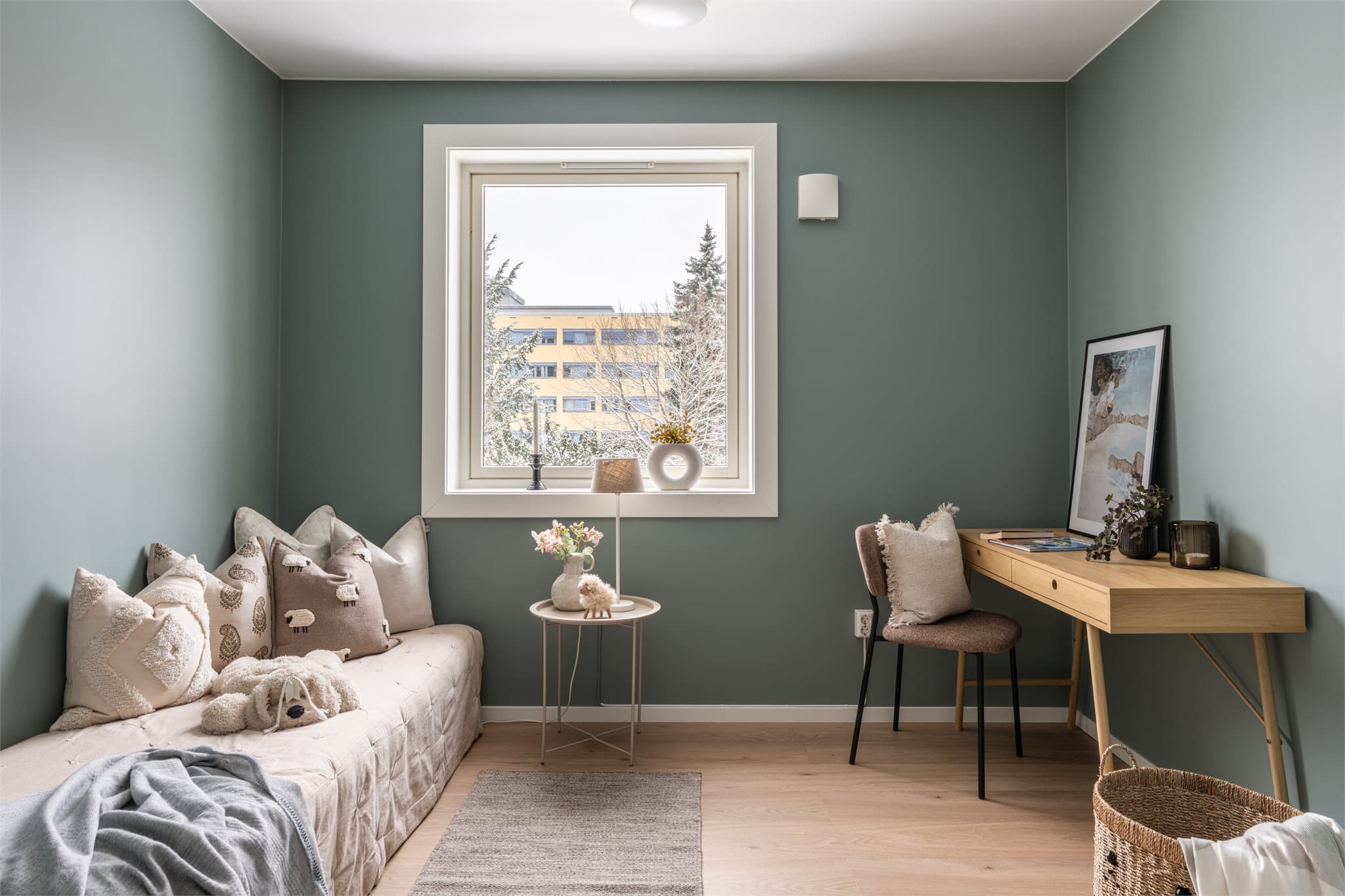 Soverom nr.2 passer utmerket som barnerom, gjesteværelse eller kontor.