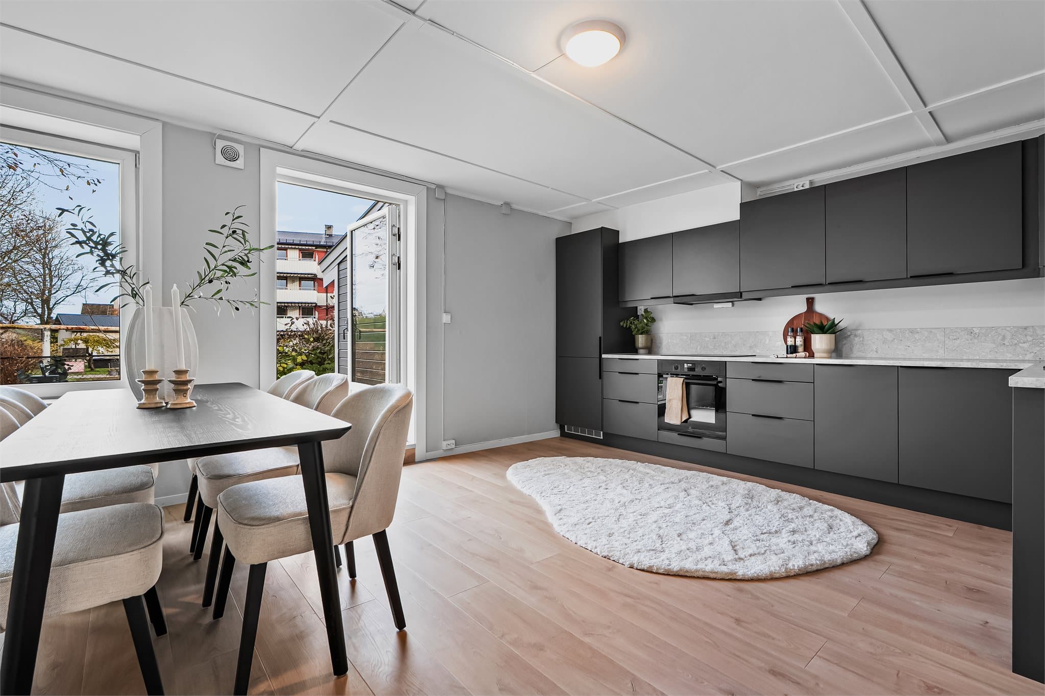Emera Eiendomsmegling v/ Sander Svendsen har gleden av å presentere Sagdalsveien 7C Foto: OhShot
