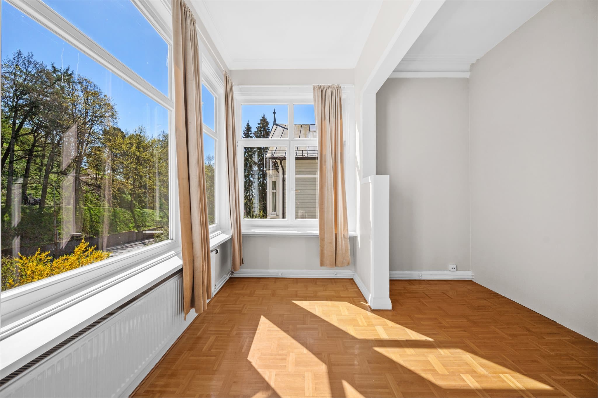 Leiligheten er på 162 kvm og strekker seg over hele 2.etasje.