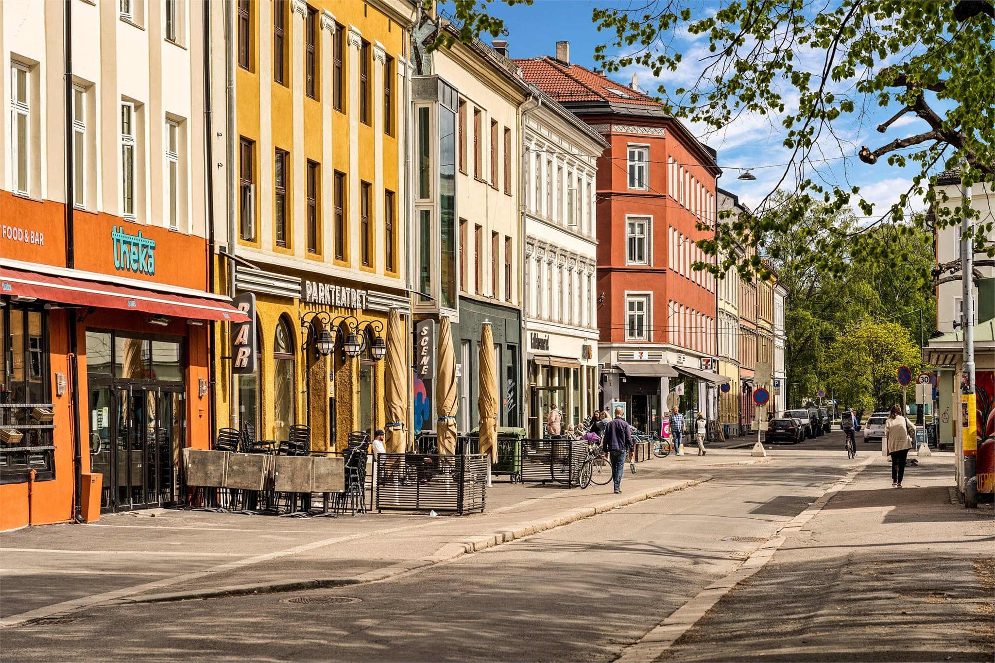 Severdigheter som og er verdt å nevne er; Parkteateret, Schous kulturstasjon, Ringen kino, Dansens Hus, Riksscenen og Popsenteret, alt kun innen kort gåavstand.