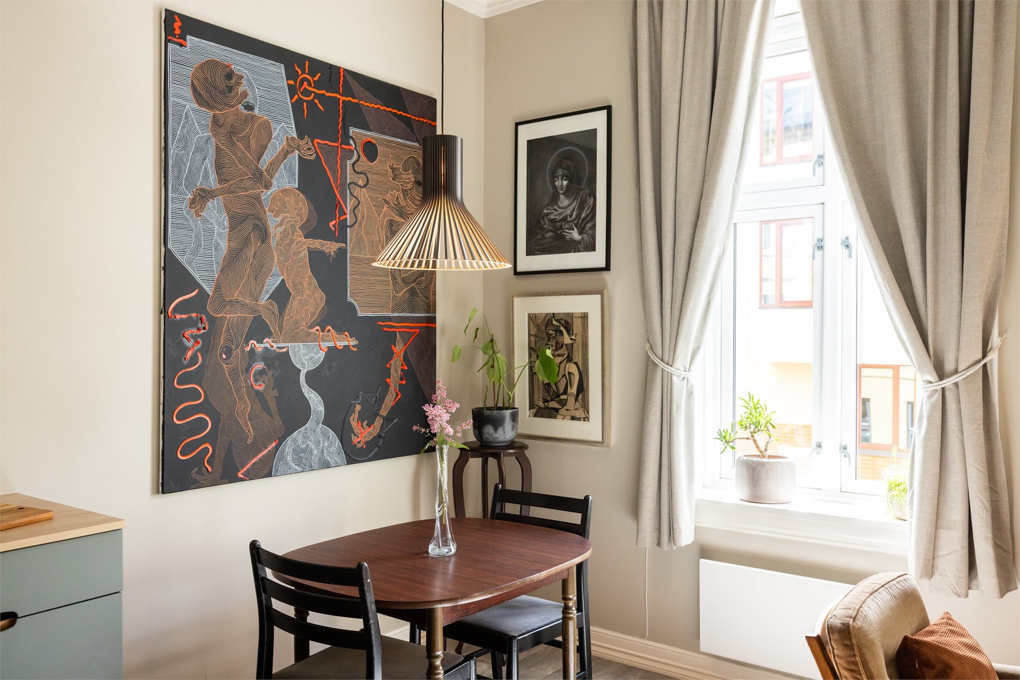 God plass til et spisebord som gir en god soneinndeling.