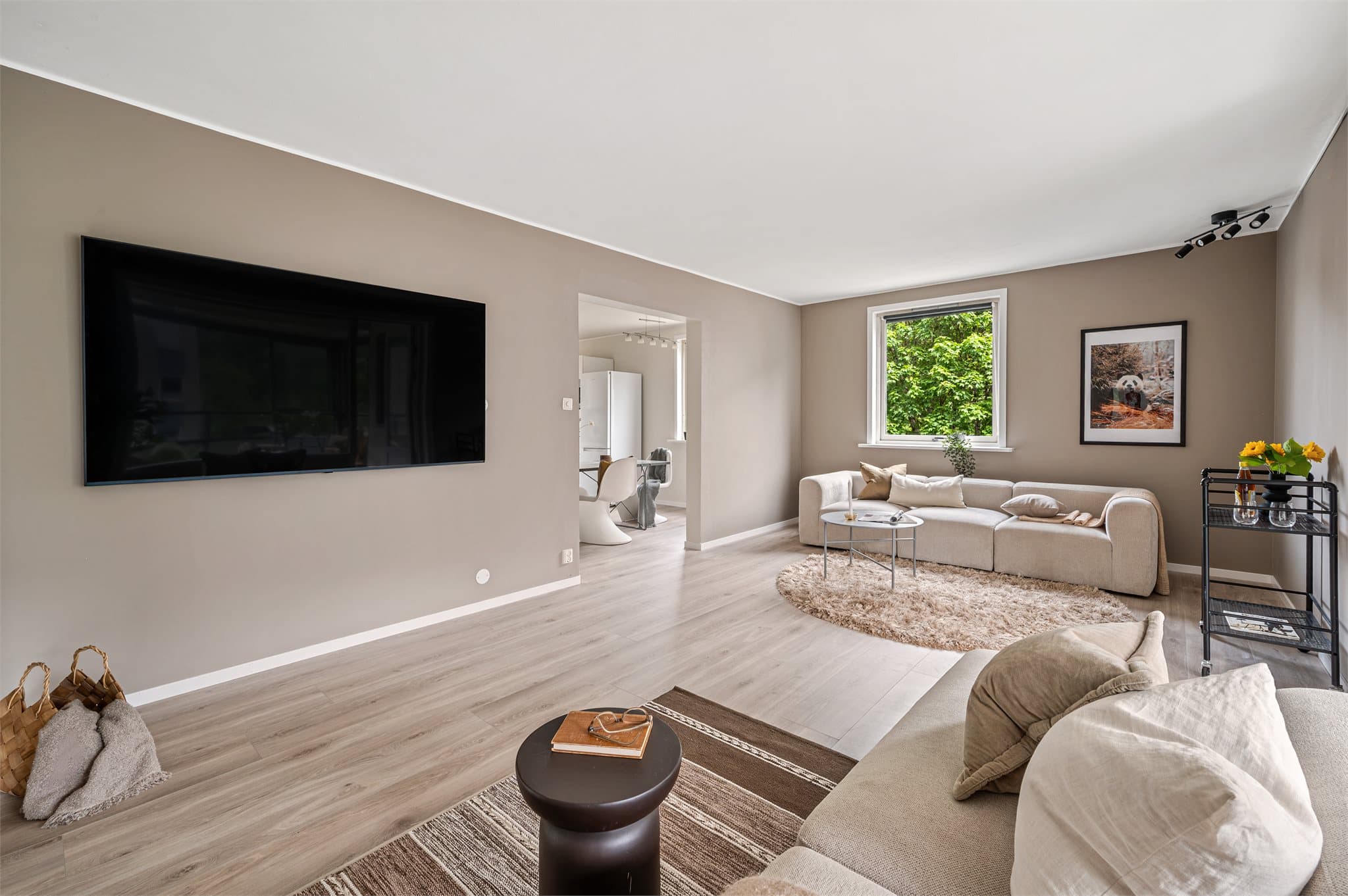 - Stuen måler 23m² -