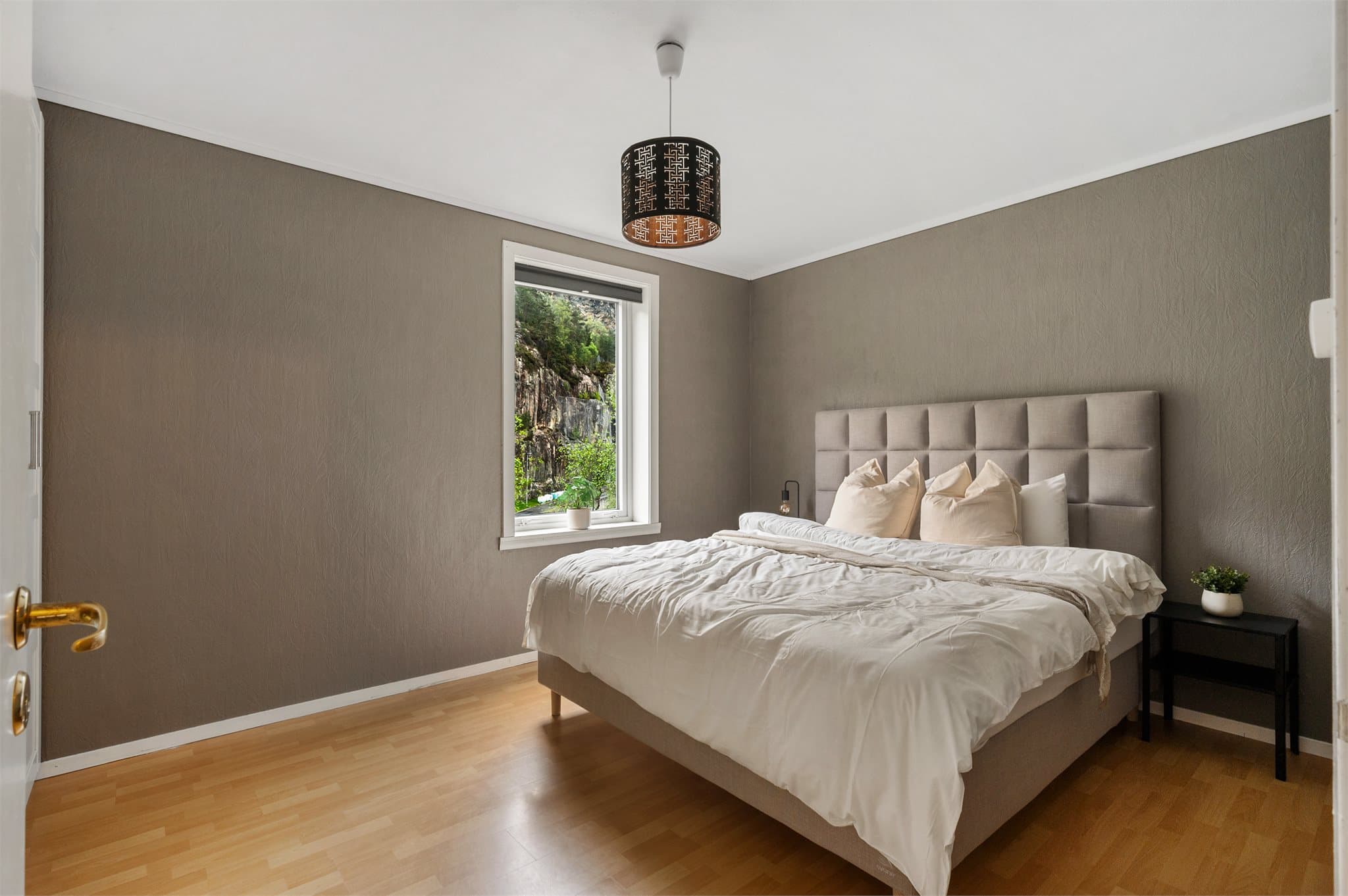 - Hovedsoverommet måler 13,7 m² -