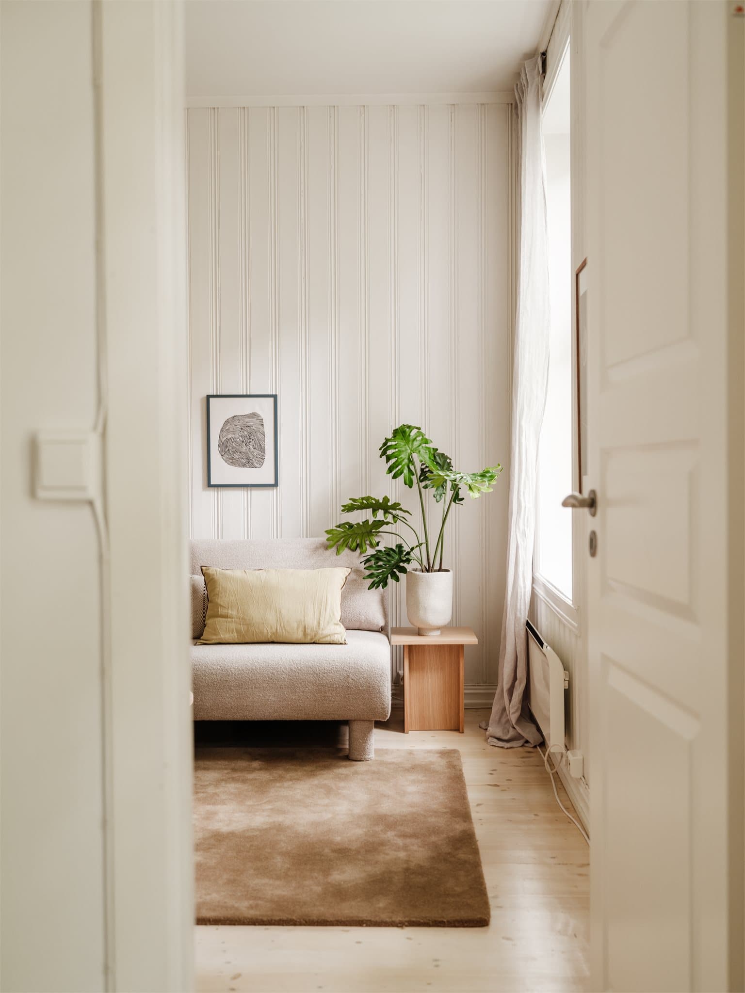 Fra stue/kjøkken er det direkte inngang til soverommet.