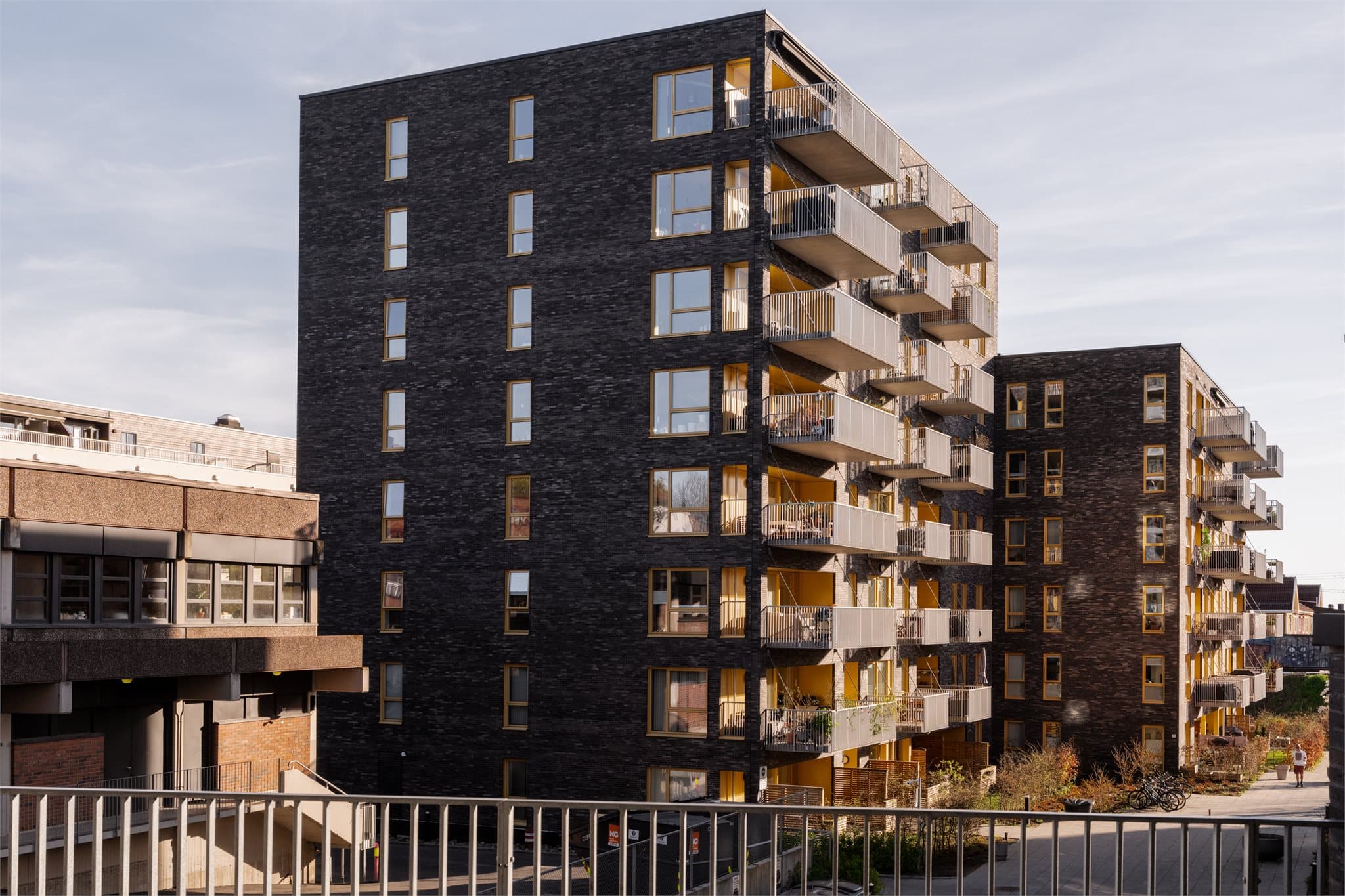 Ensjø Torg 3 Boligsameie består av 70 boliger, plassert i «det idylliske hjørnet» - mellom nye og gamle bygg.