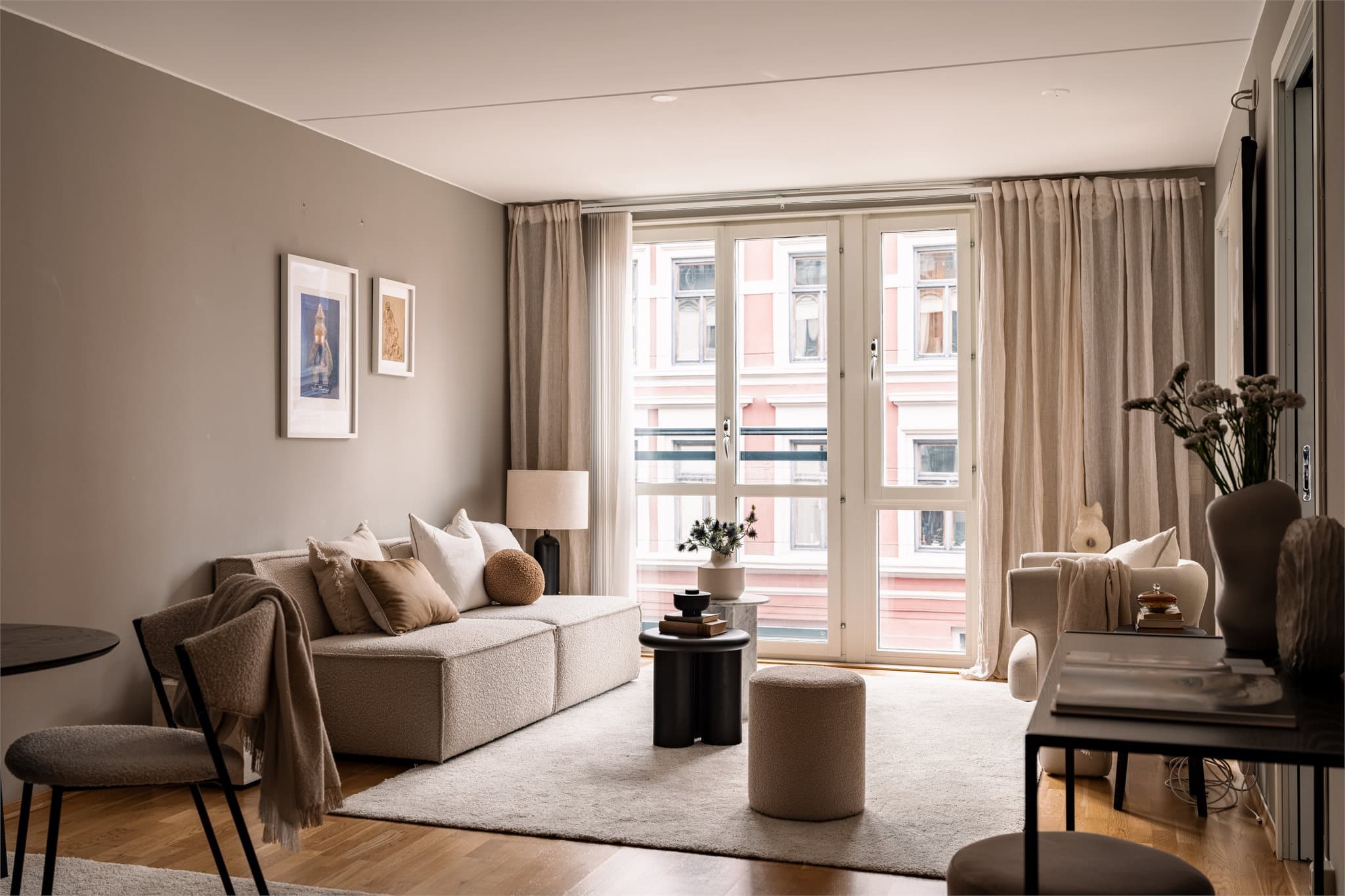 Emera Eiendomsmegling ønsker velkommen til Vøyensvingen 7! Foto: Henrik Fjørtoft Sporsheim.