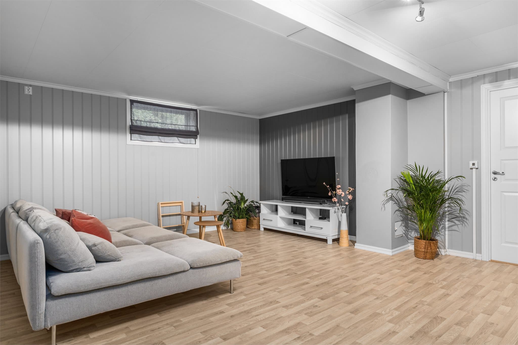 Kjellerstuen er perfekt for ungdommen i hus.